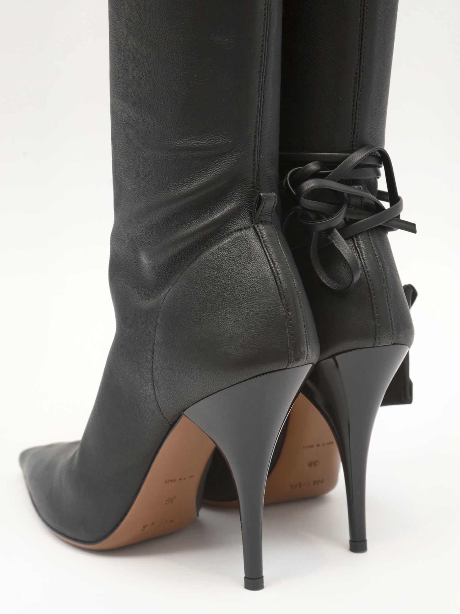 Neous Shoes 38 11