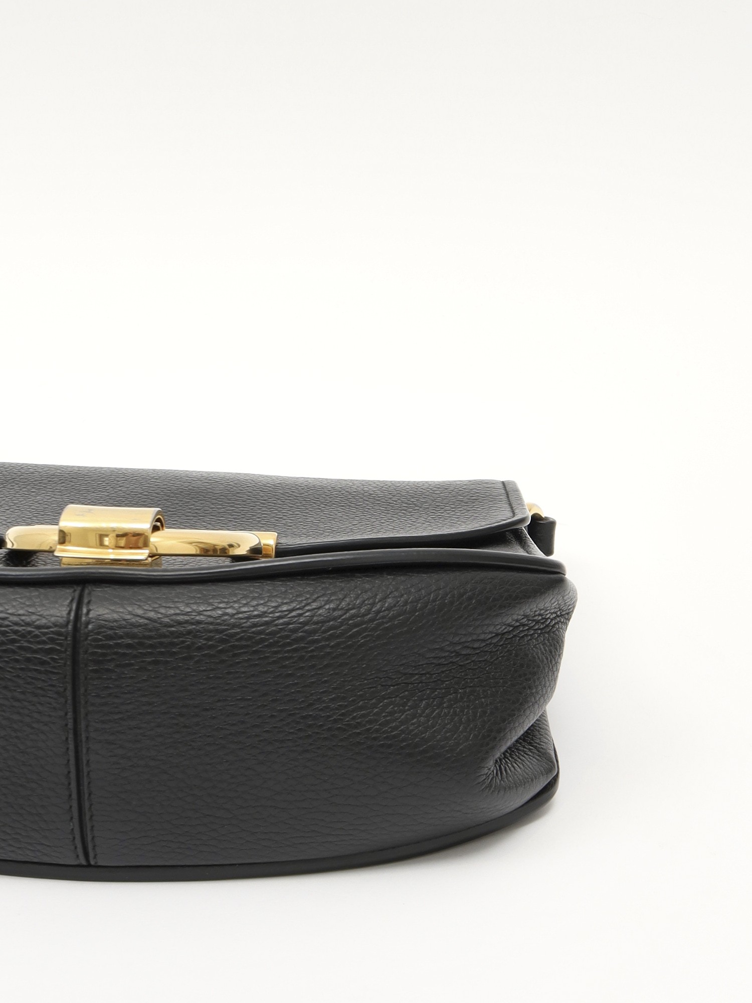 Salvatore Ferragamo Margot 7