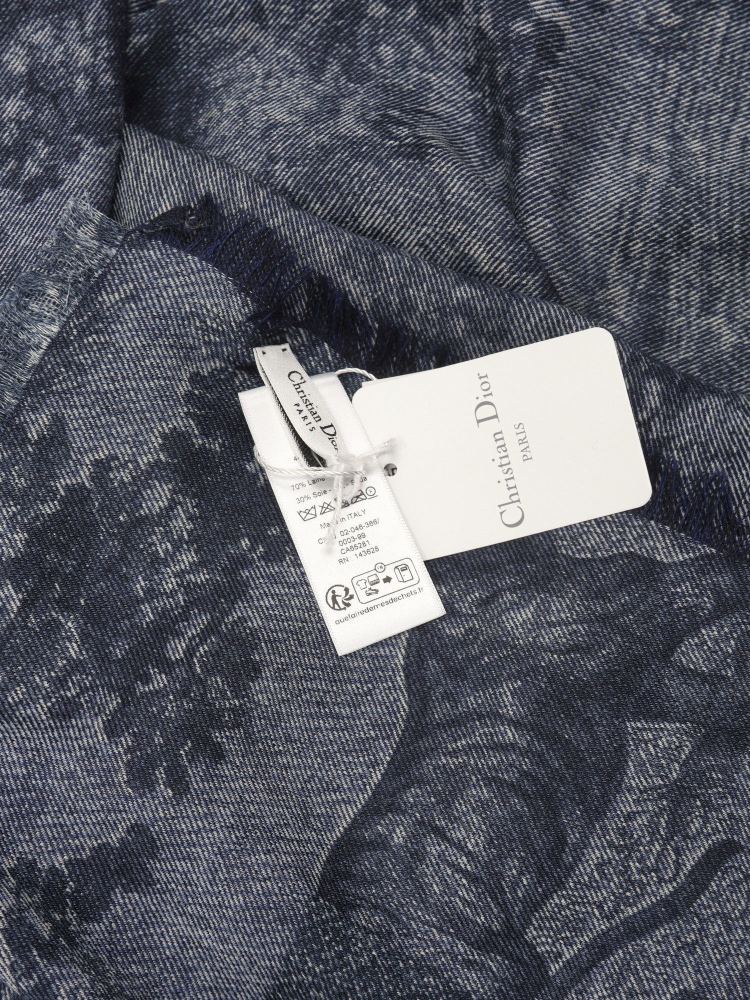 Christian Dior Scarf  8