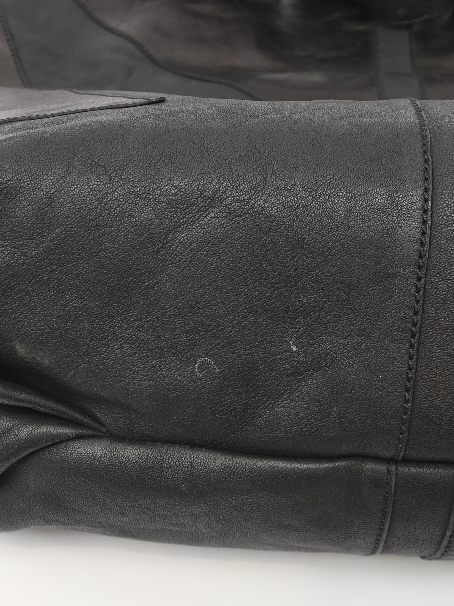 Givenchy Georges V 8