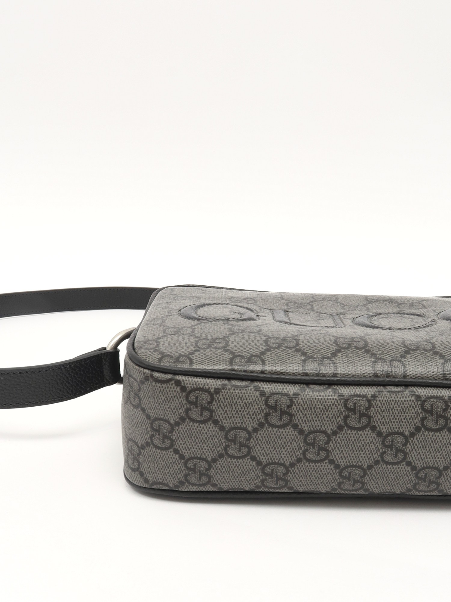 Gucci GG Supreme  6