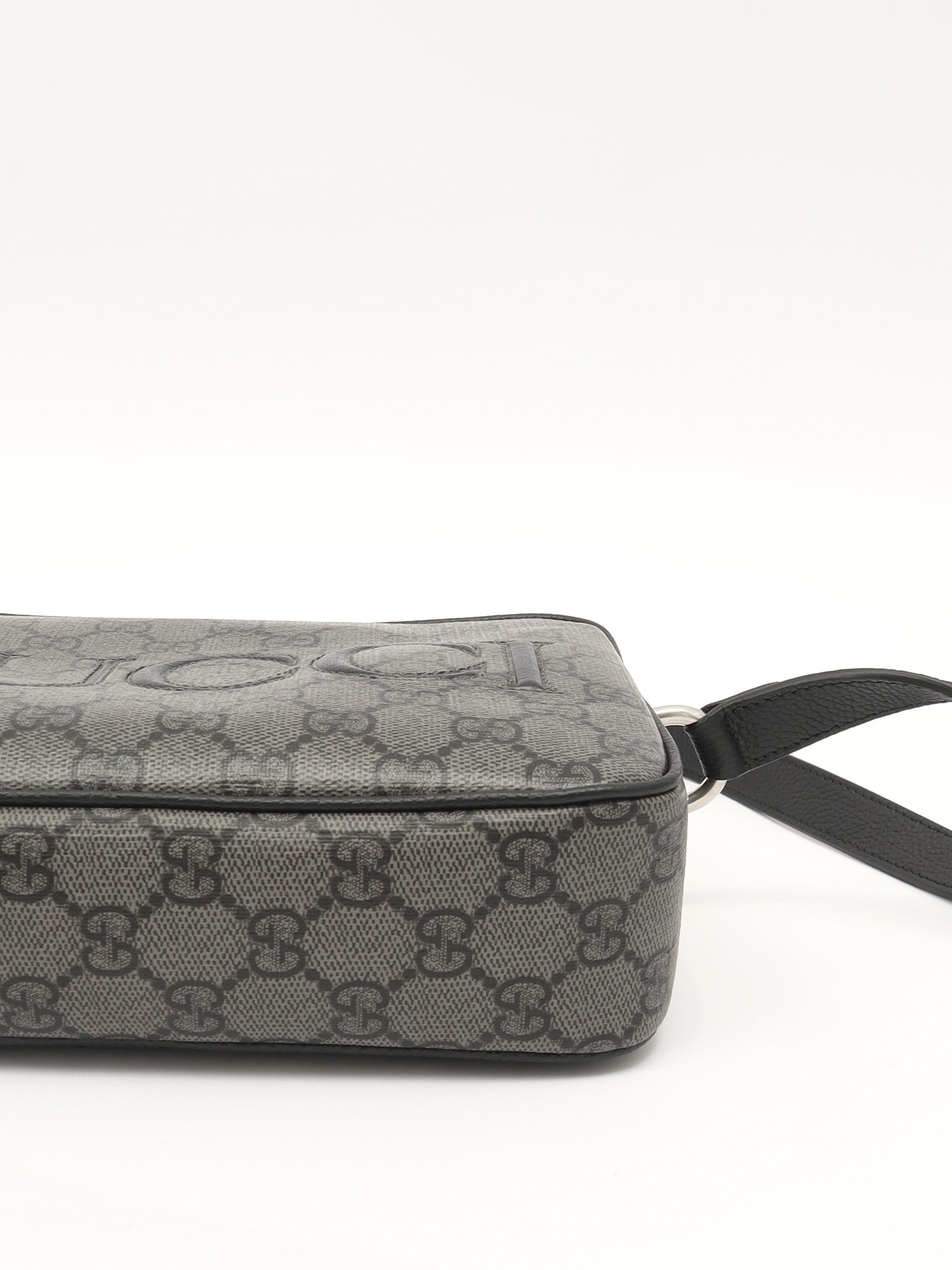 Gucci GG Supreme  5