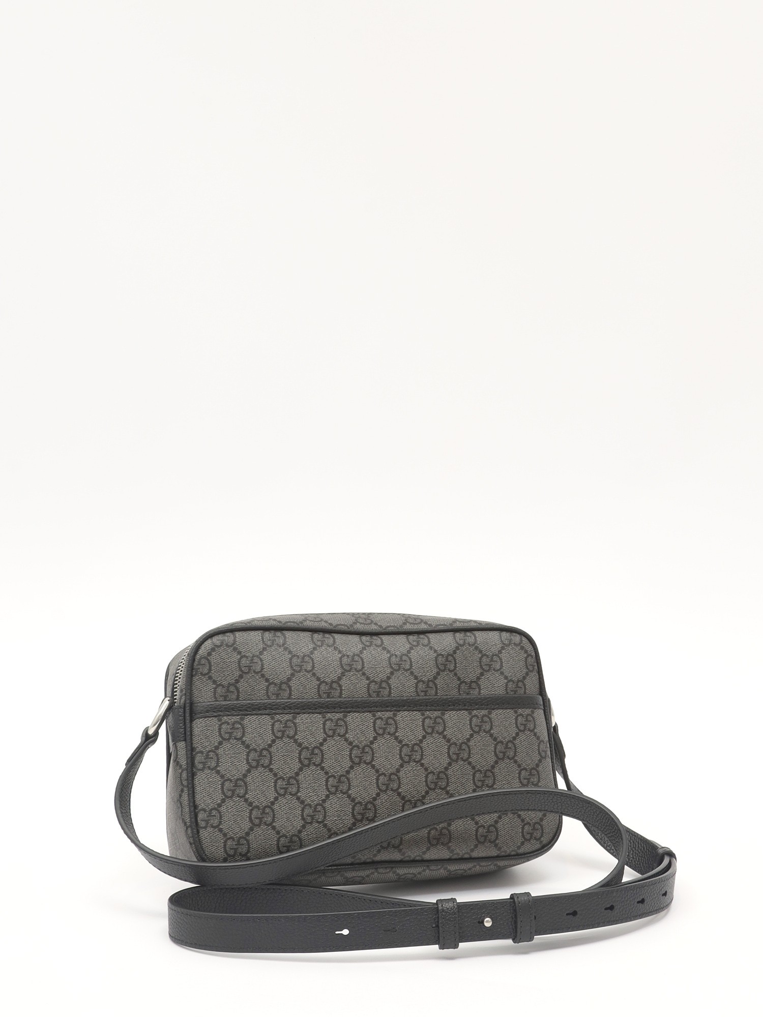 Gucci GG Supreme  3