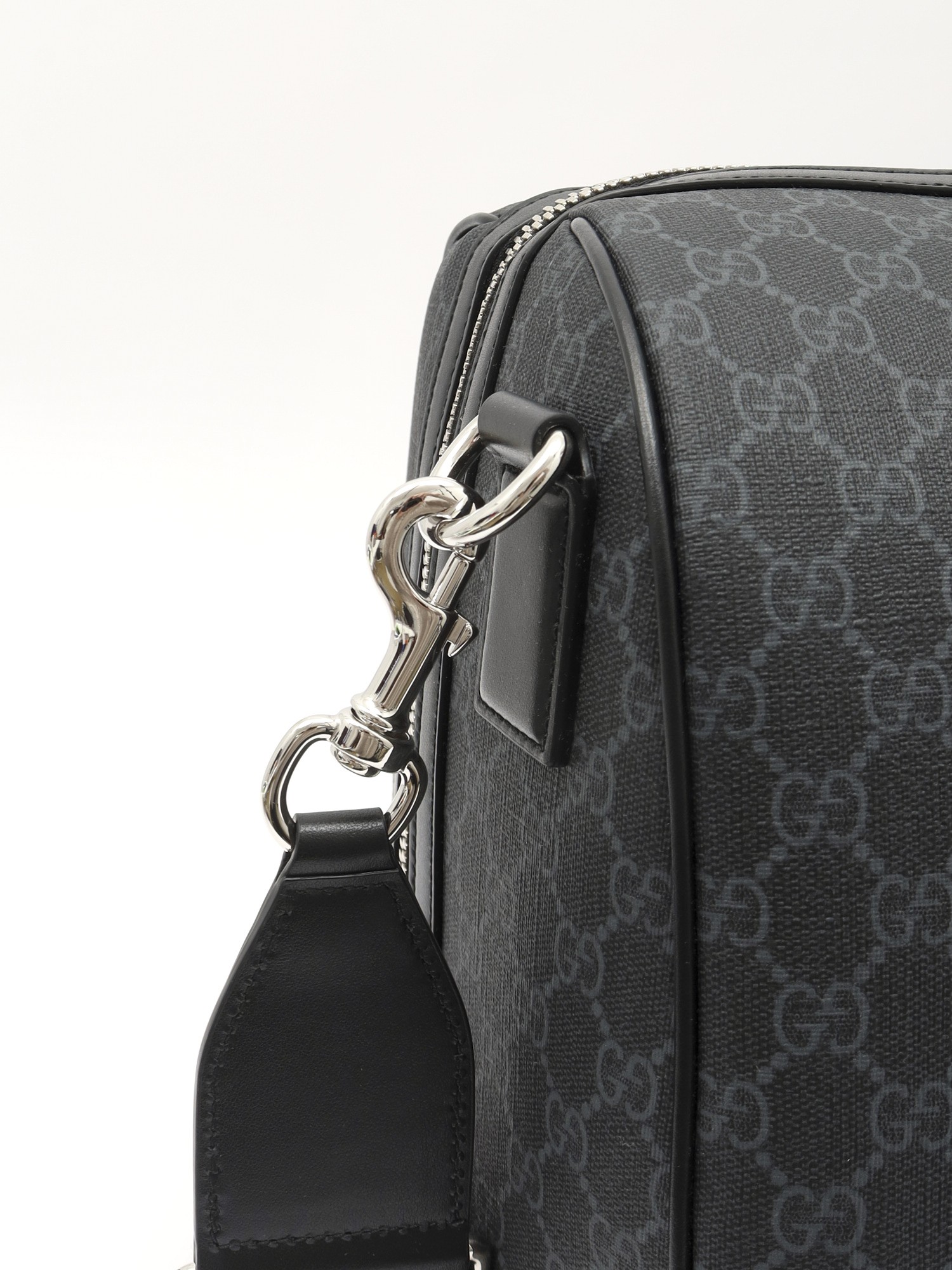 Gucci GG Supreme  5