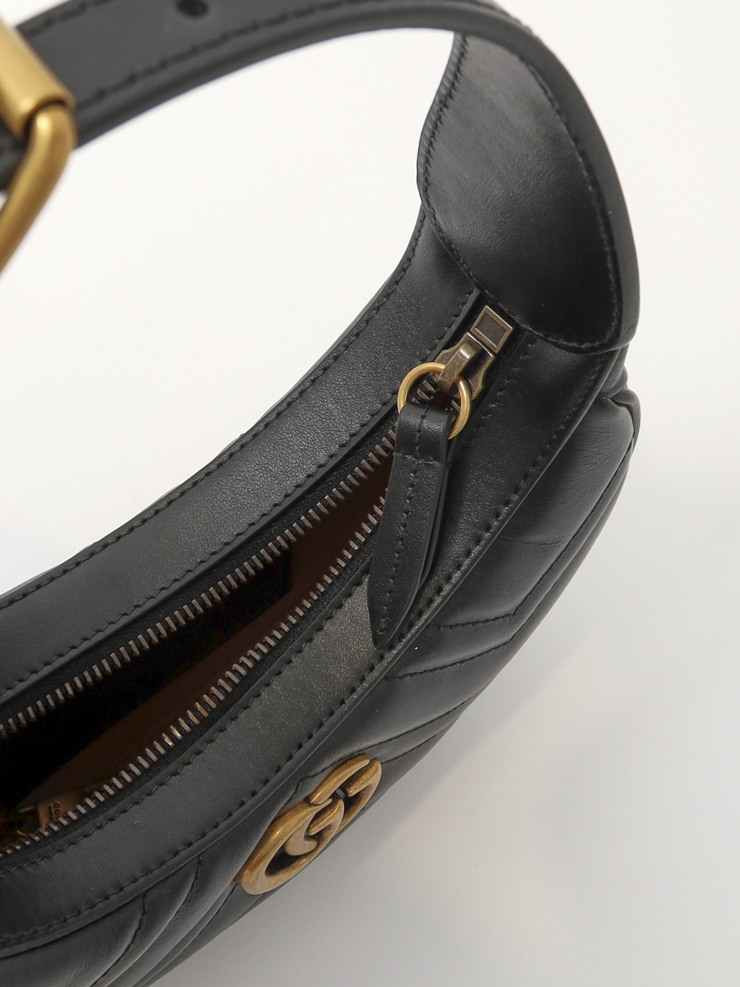 Gucci GG Marmont 8