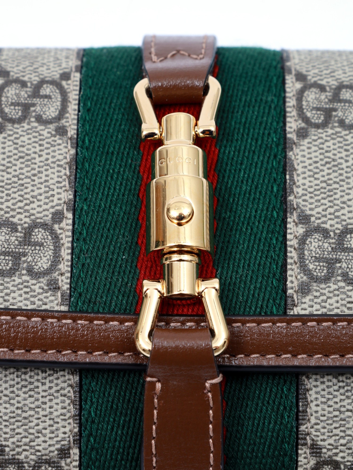 Gucci Jackie 4