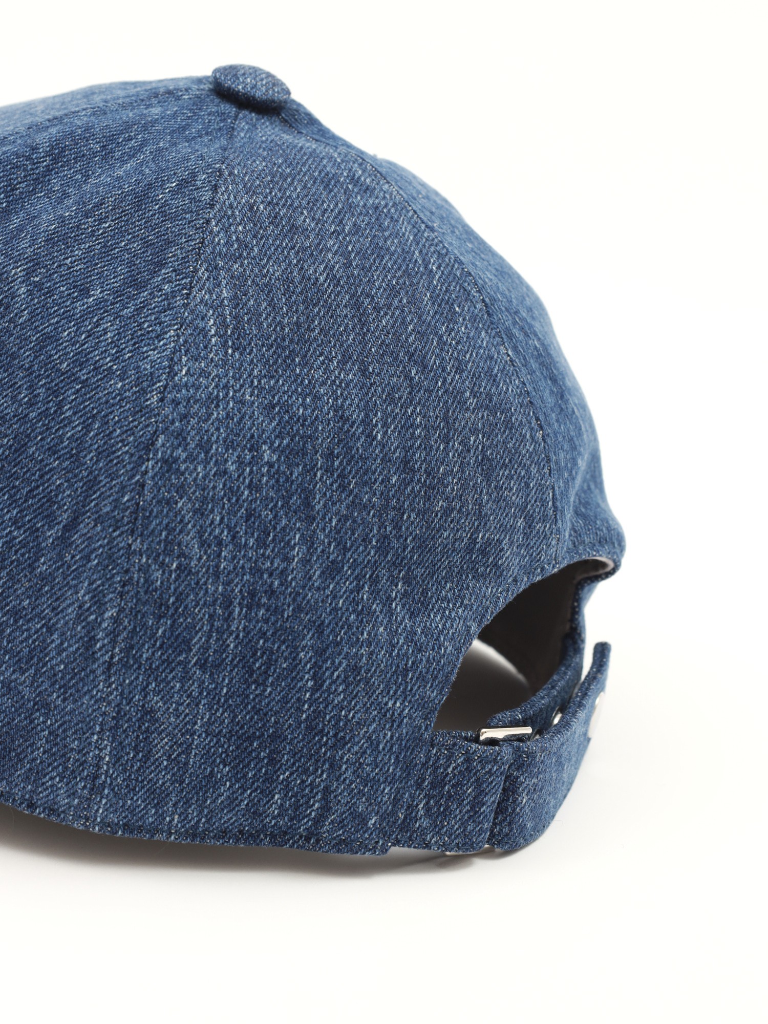 Christian Dior Cap 5