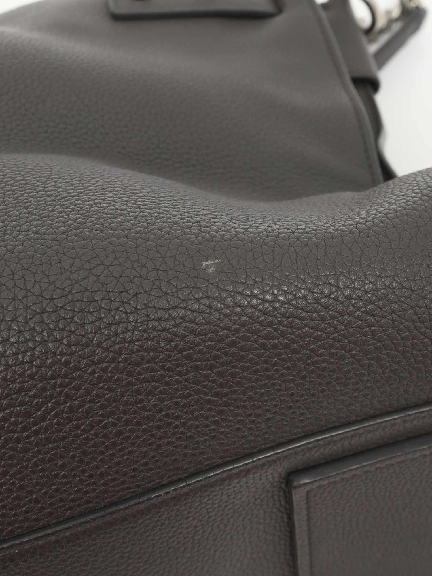 Saint Laurent Sac De Jour 12
