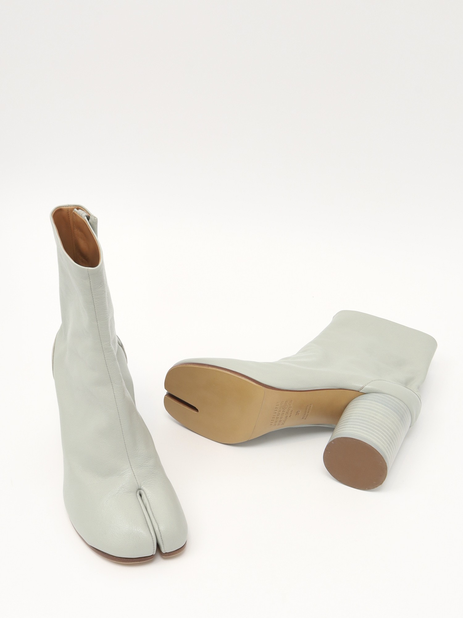 Maison Margiela Shoes 39 9