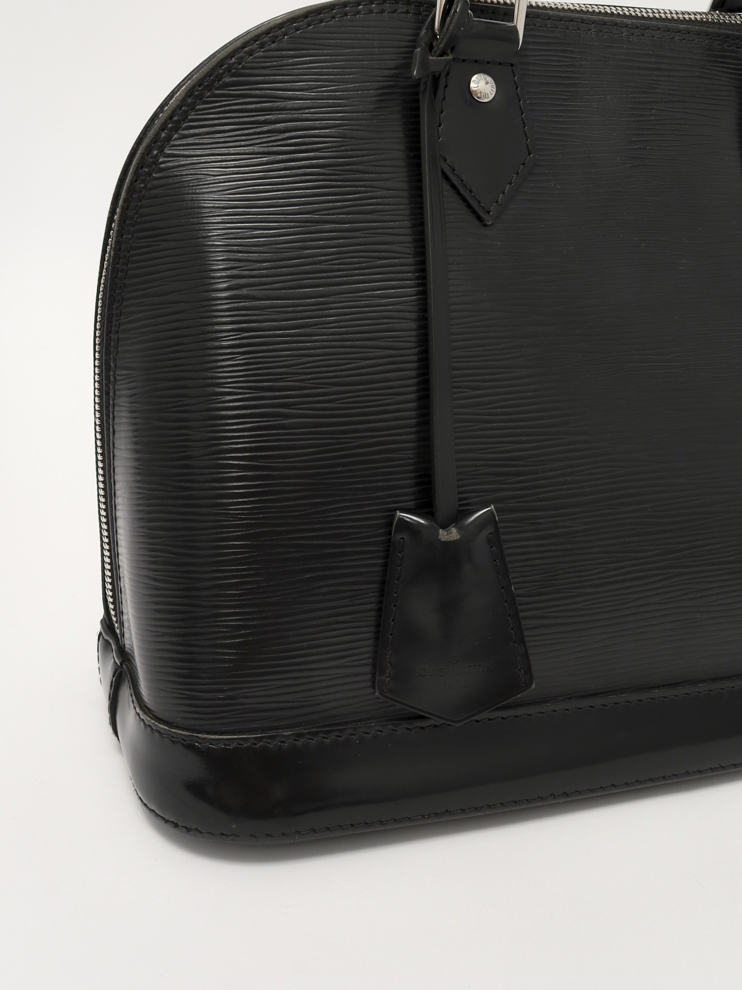 Louis Vuitton Alma 5