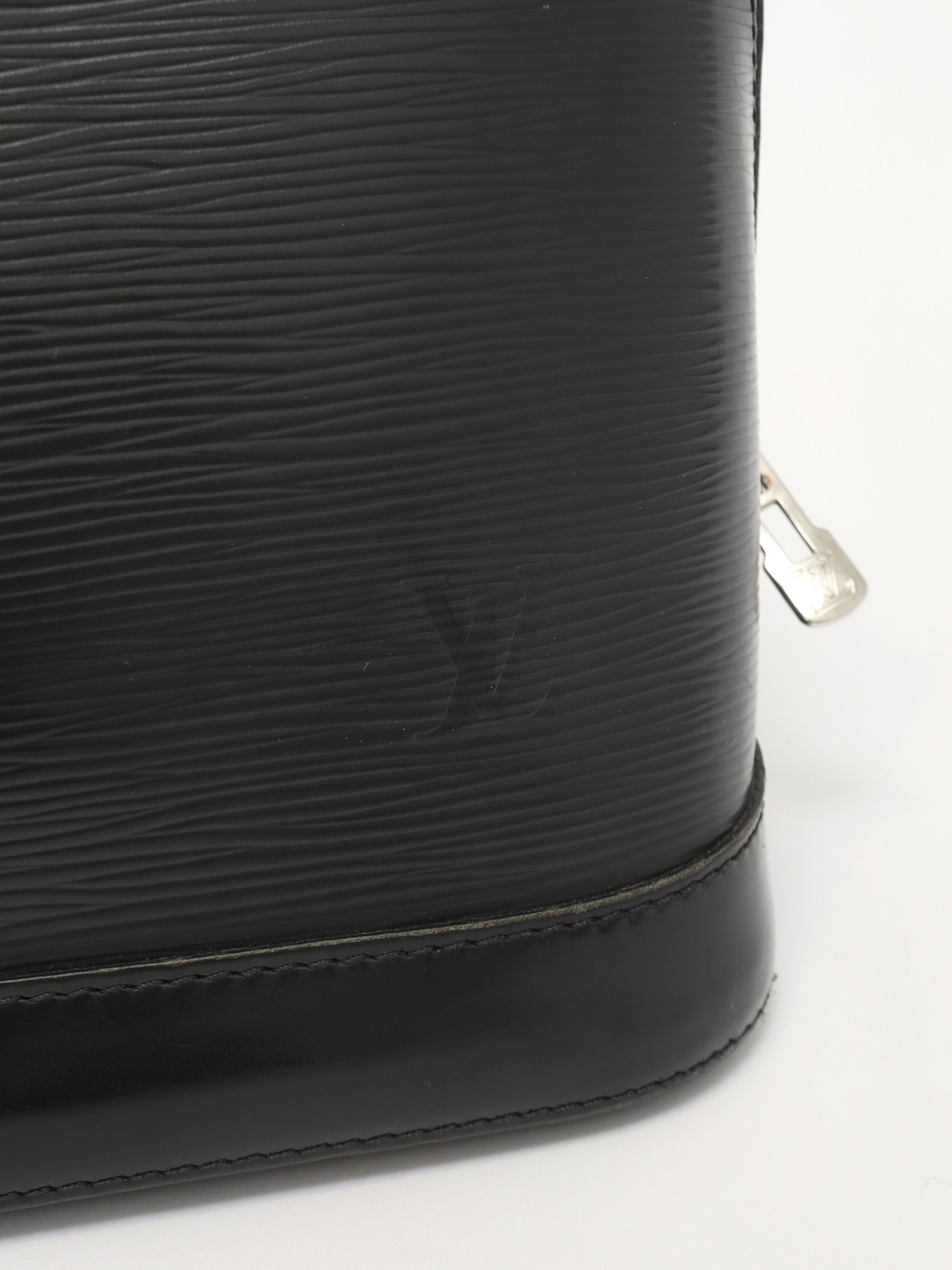Louis Vuitton Alma 6