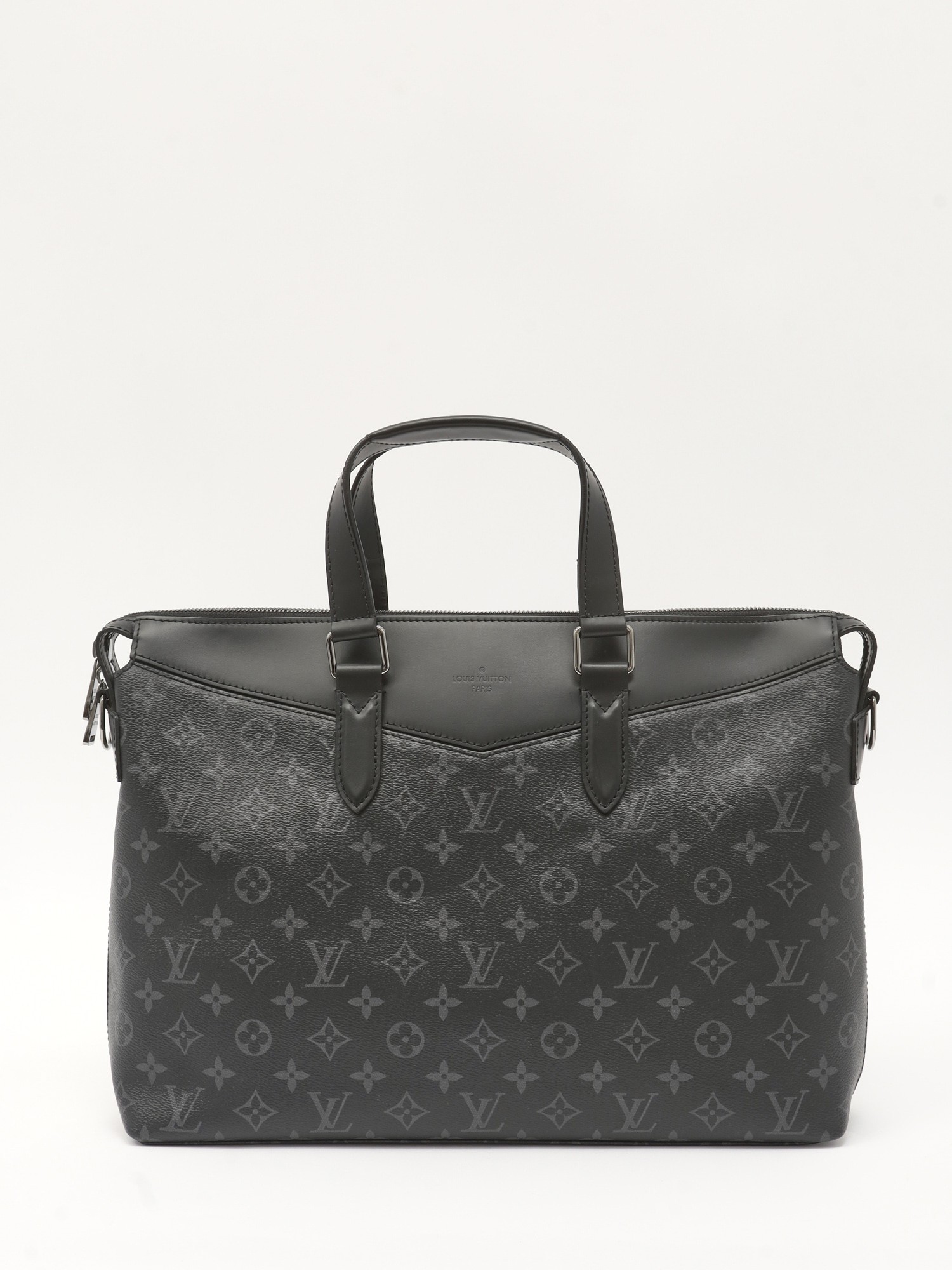Louis Vuitton Explorer  0