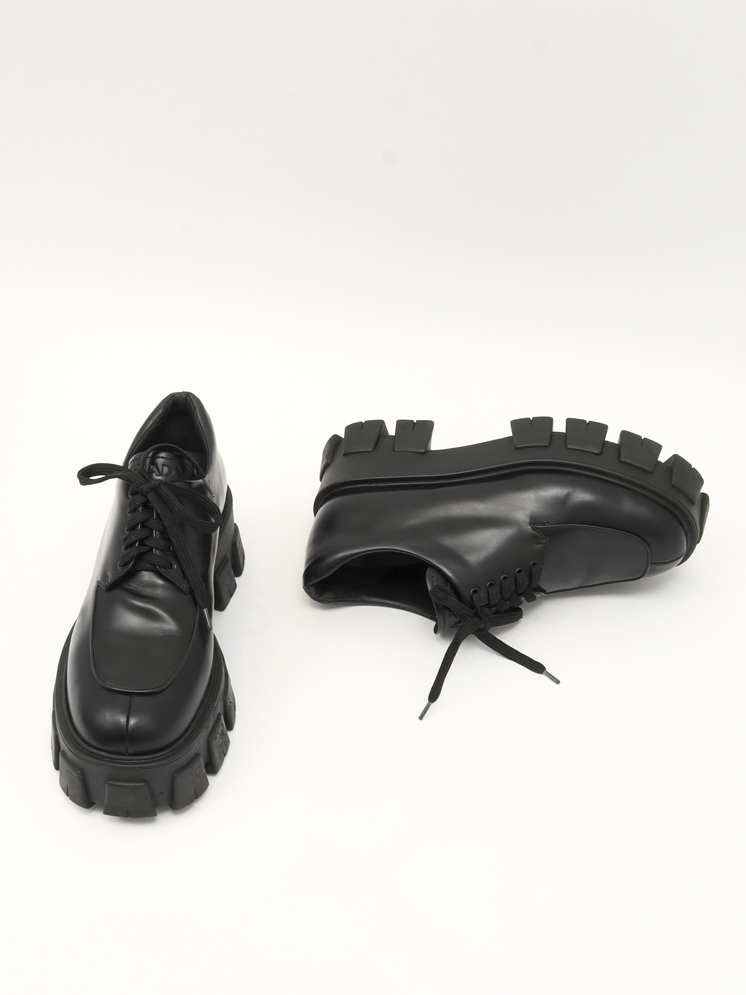 Prada Shoes 40 5