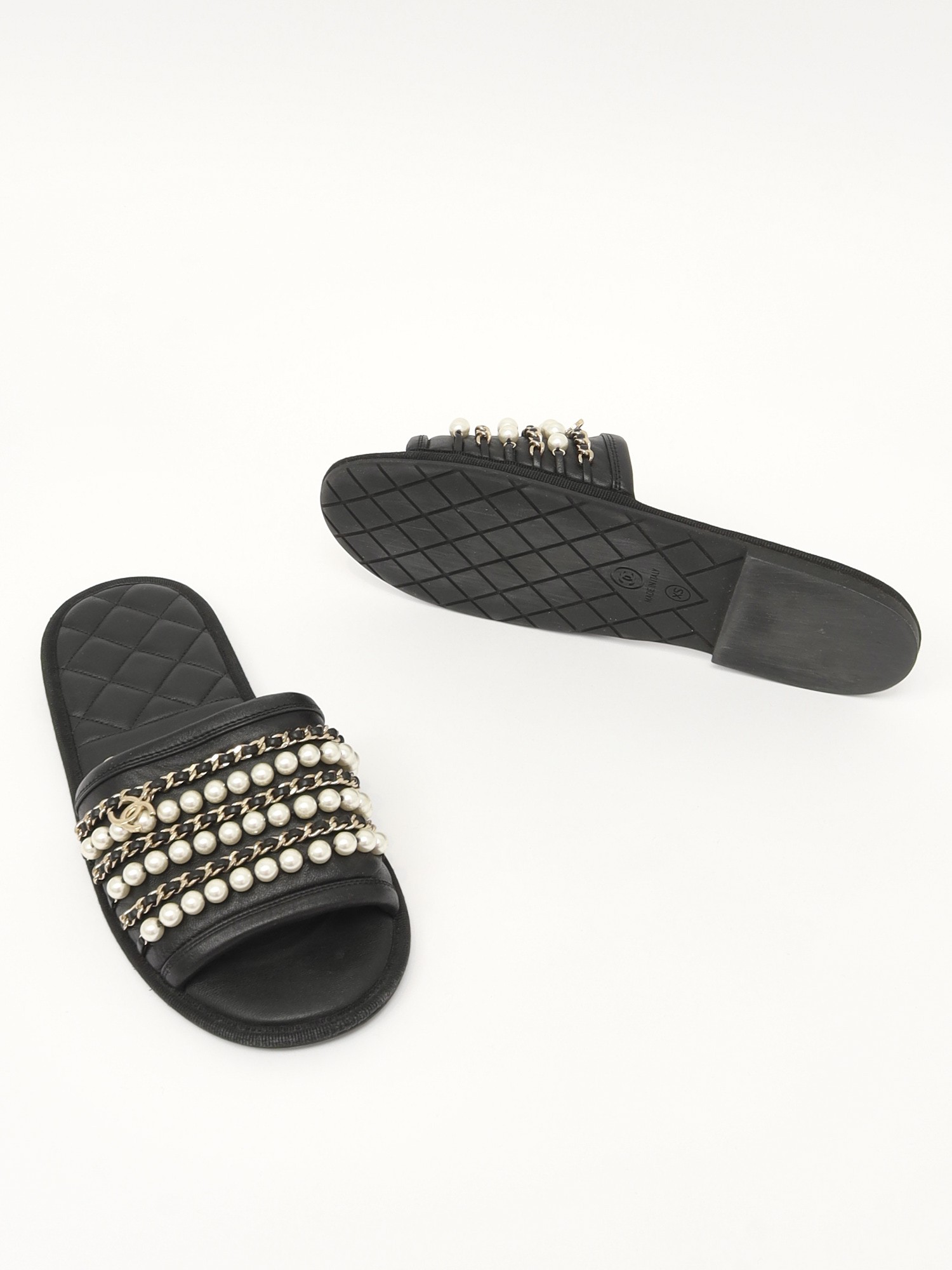 Chanel Shoes 36 9