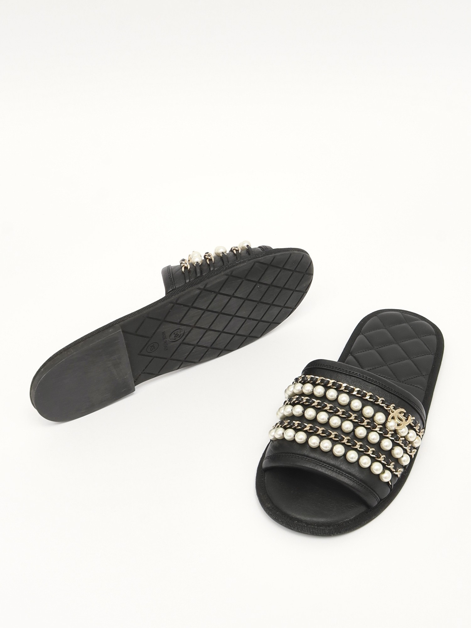 Chanel Shoes 36 10