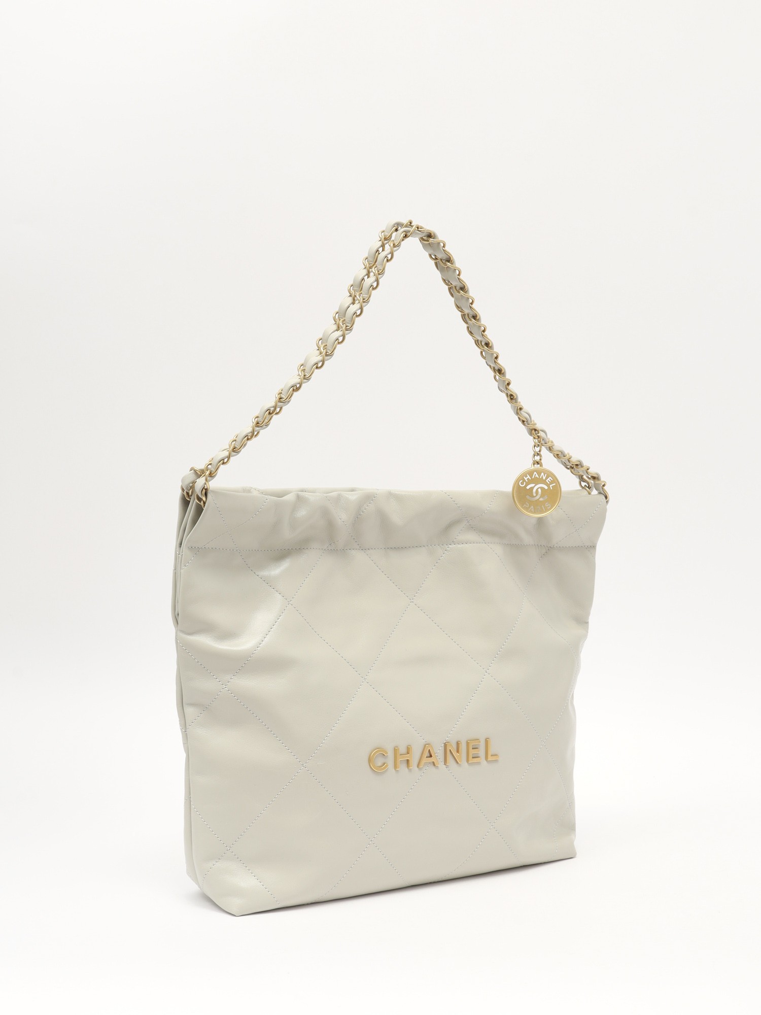 Chanel 22 2