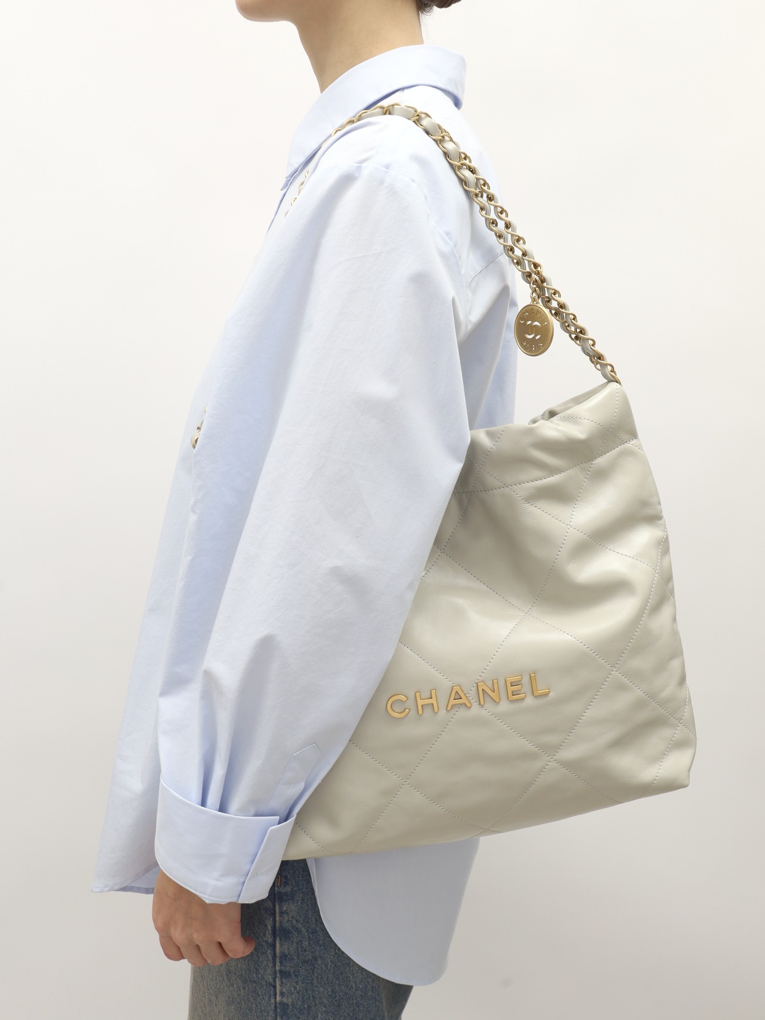 Chanel 22 1