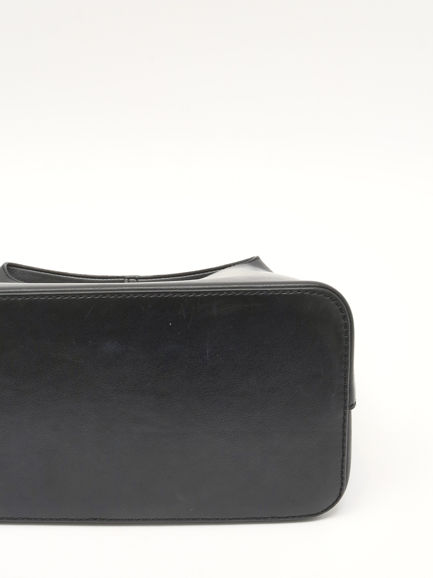 Aesther Ekme Sac 7