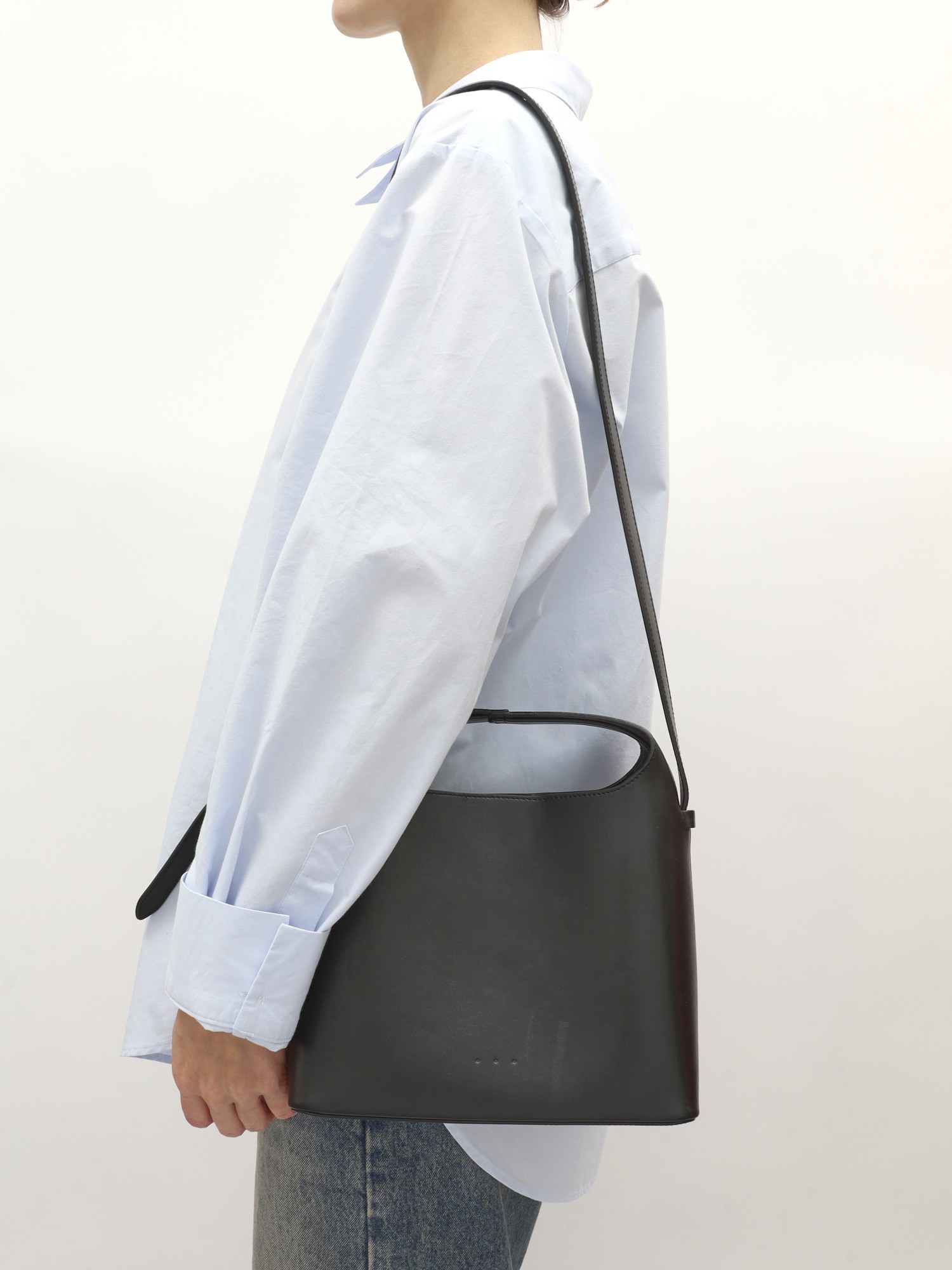 Aesther Ekme Sac 1