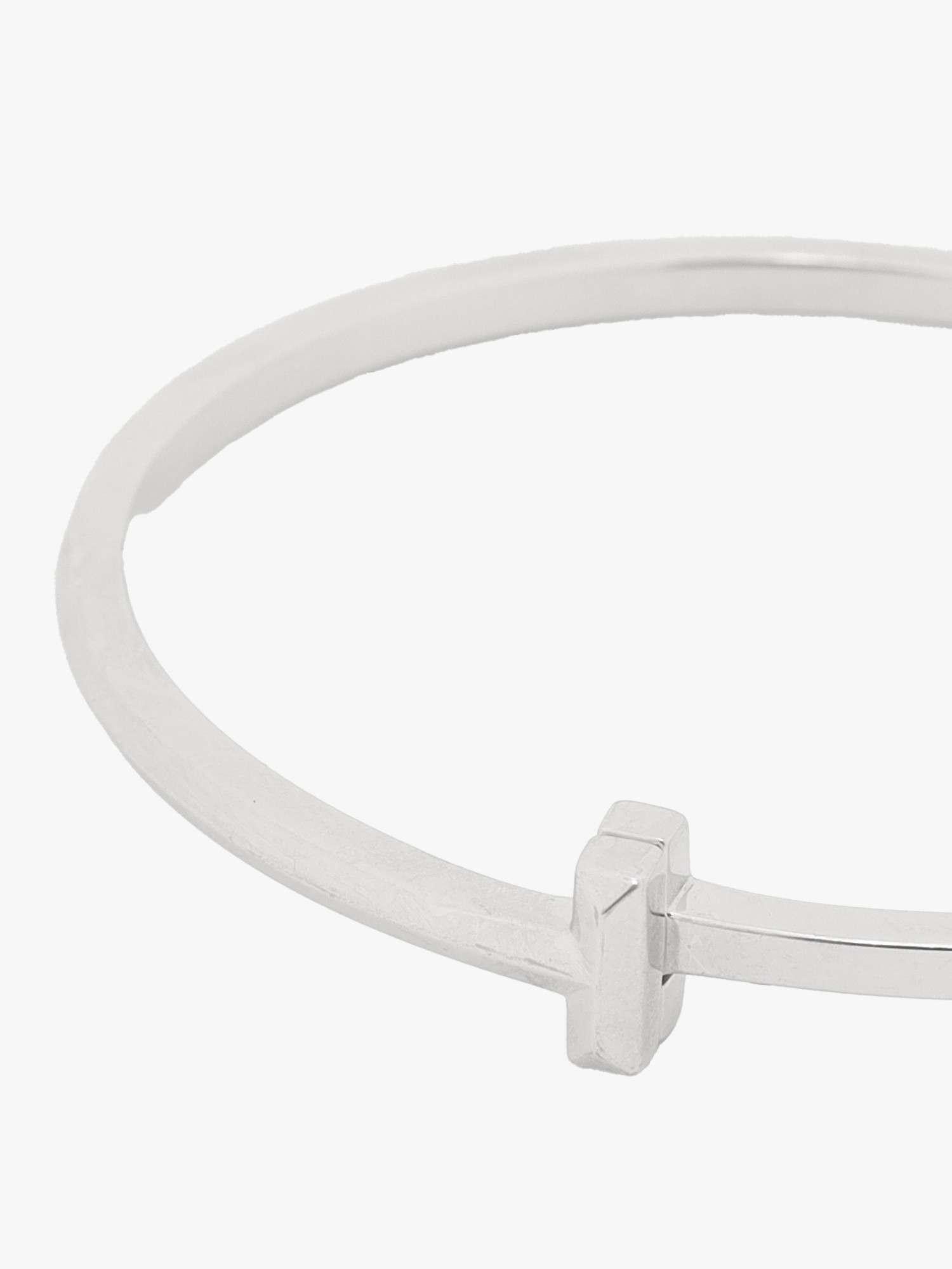 Tiffany & Co. T1 5