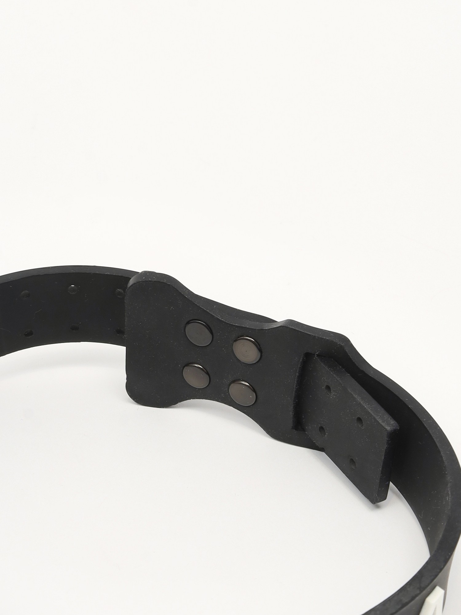 Balenciaga Choker 3