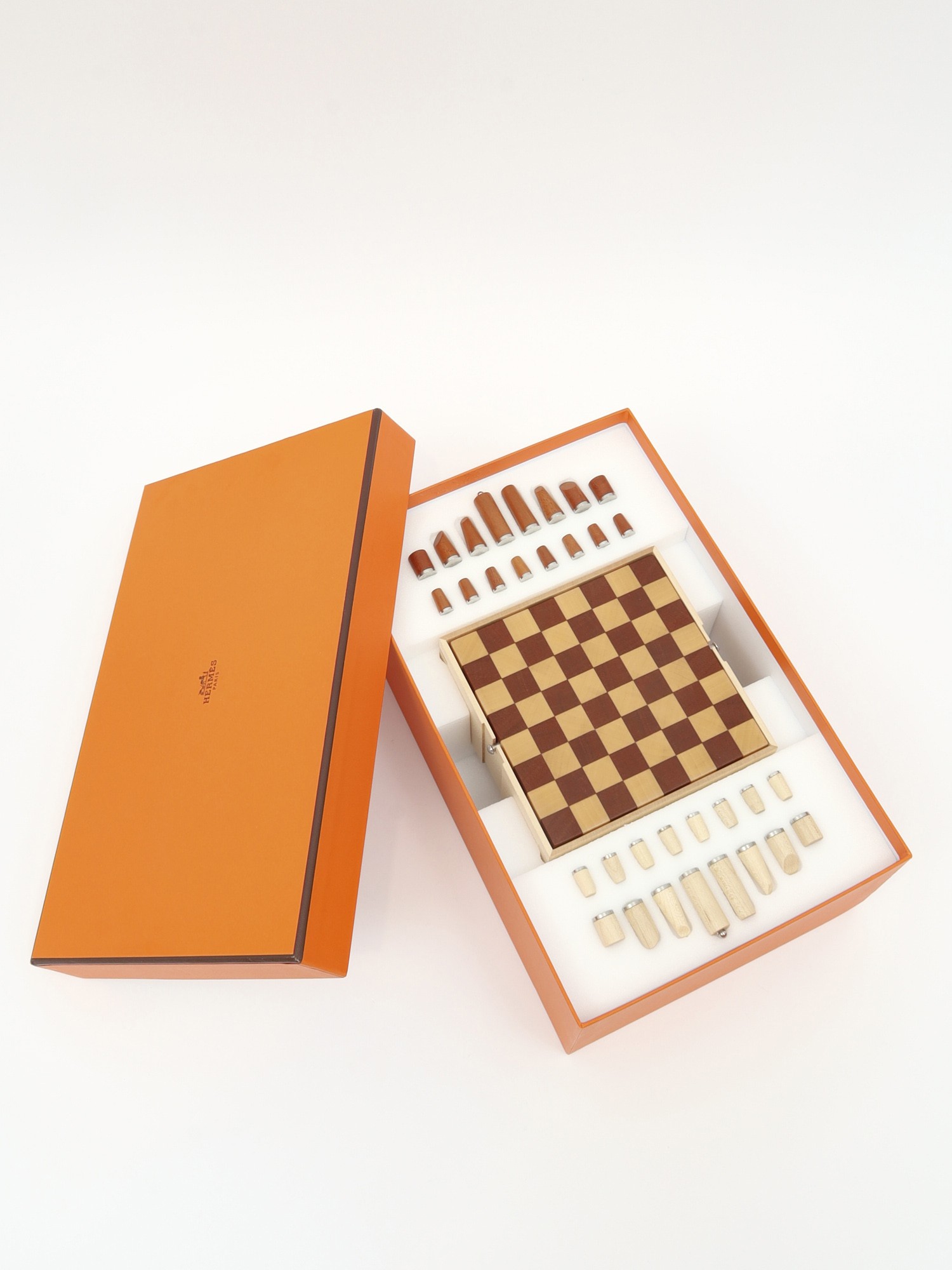 Hermes Chess set 1