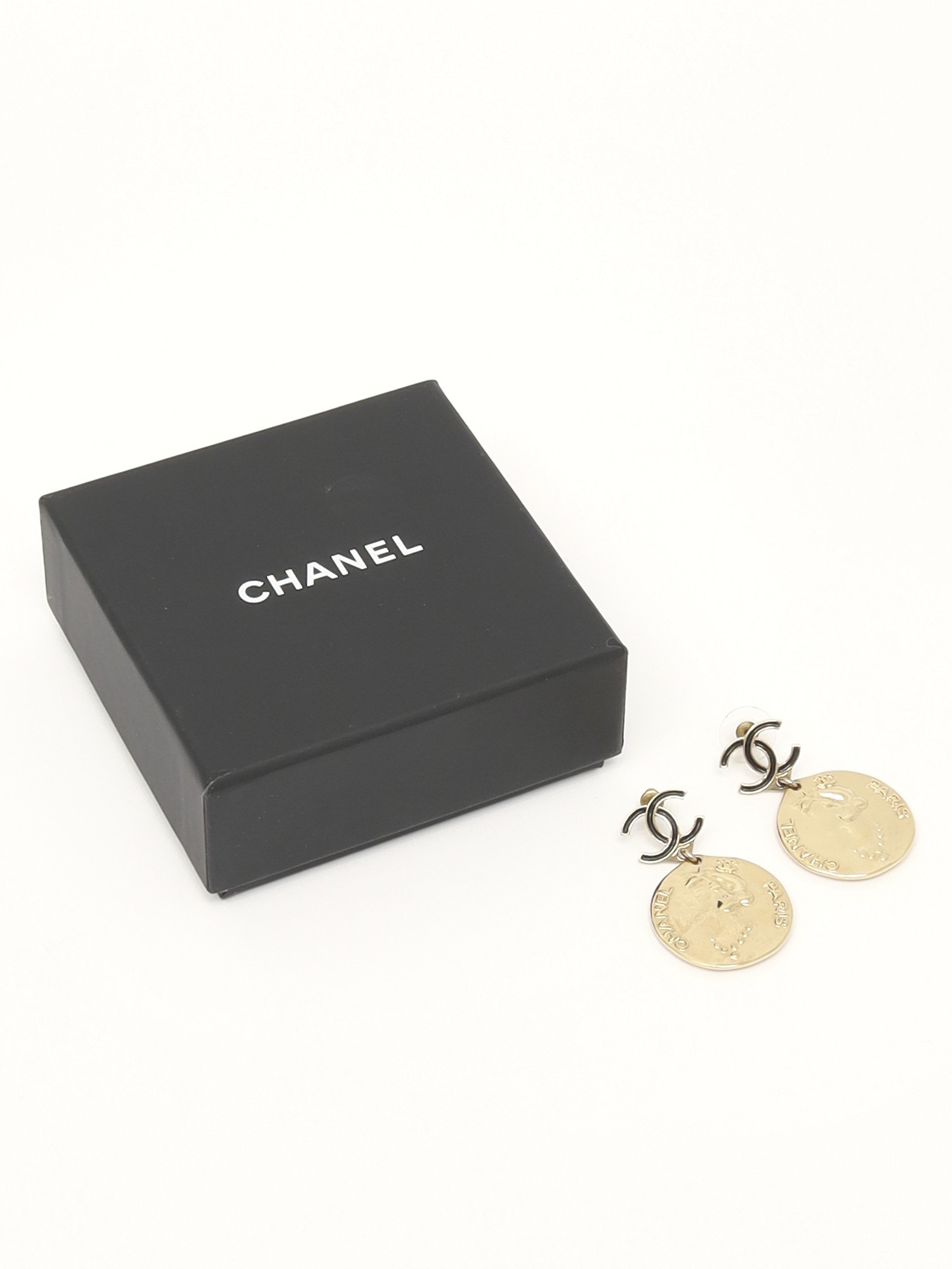 Chanel Earrings 3