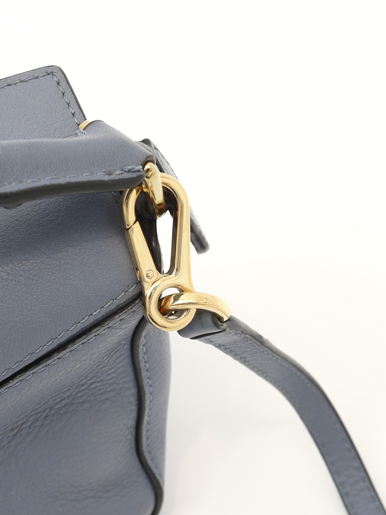 Loewe Puzzle 8