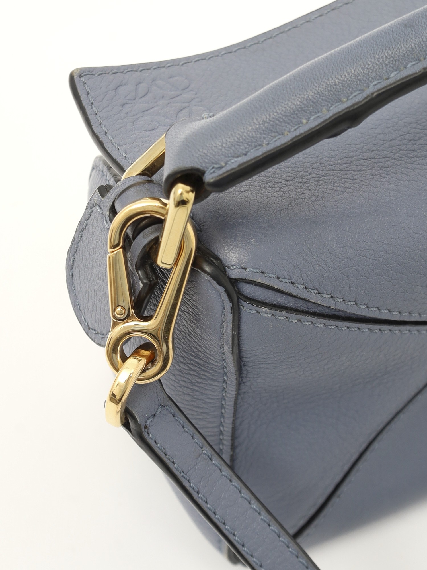 Loewe Puzzle 7