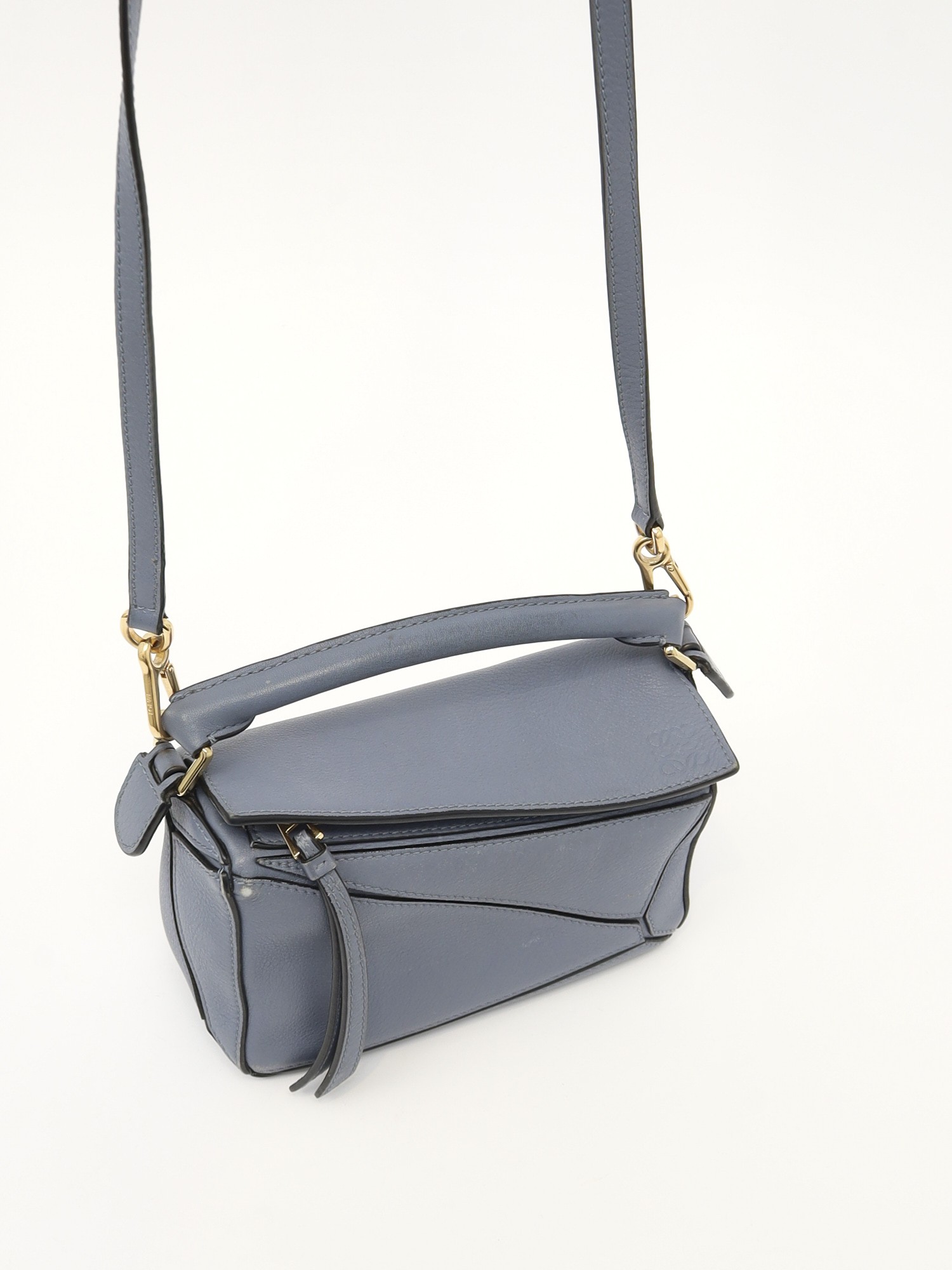 Loewe Puzzle 4