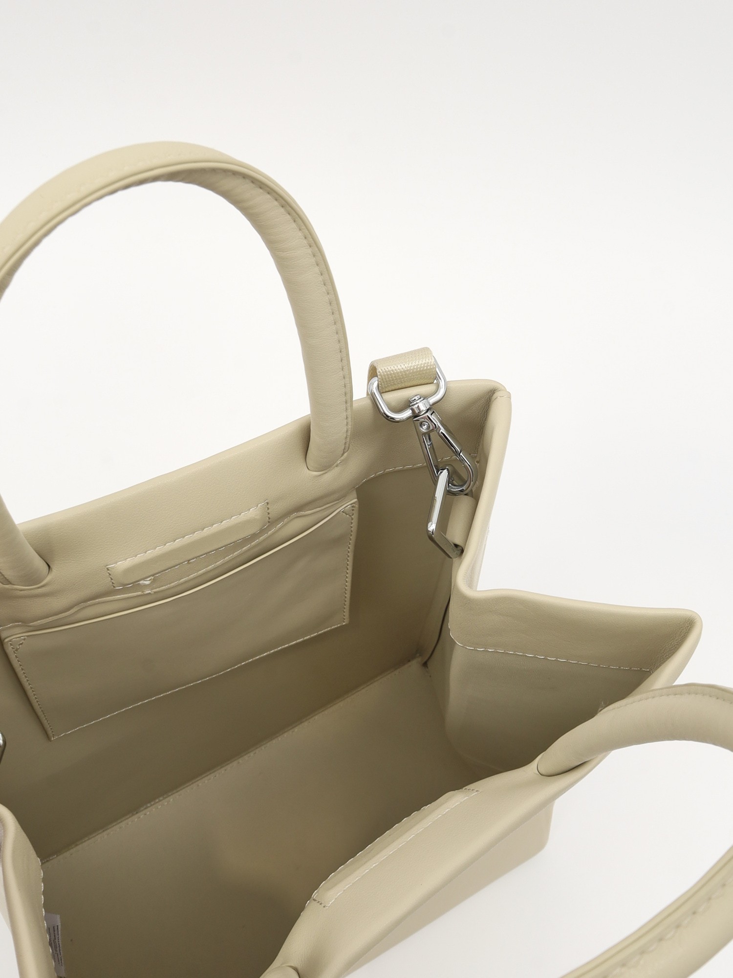 Axel Arigato Leather Bag  13