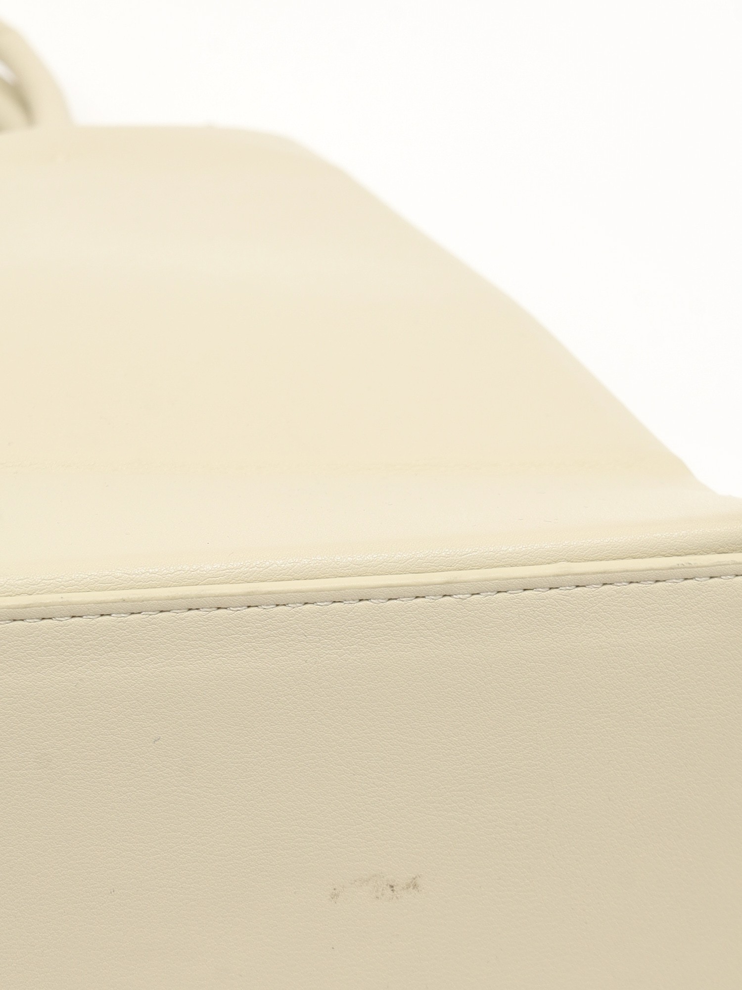 Axel Arigato Leather Bag  9