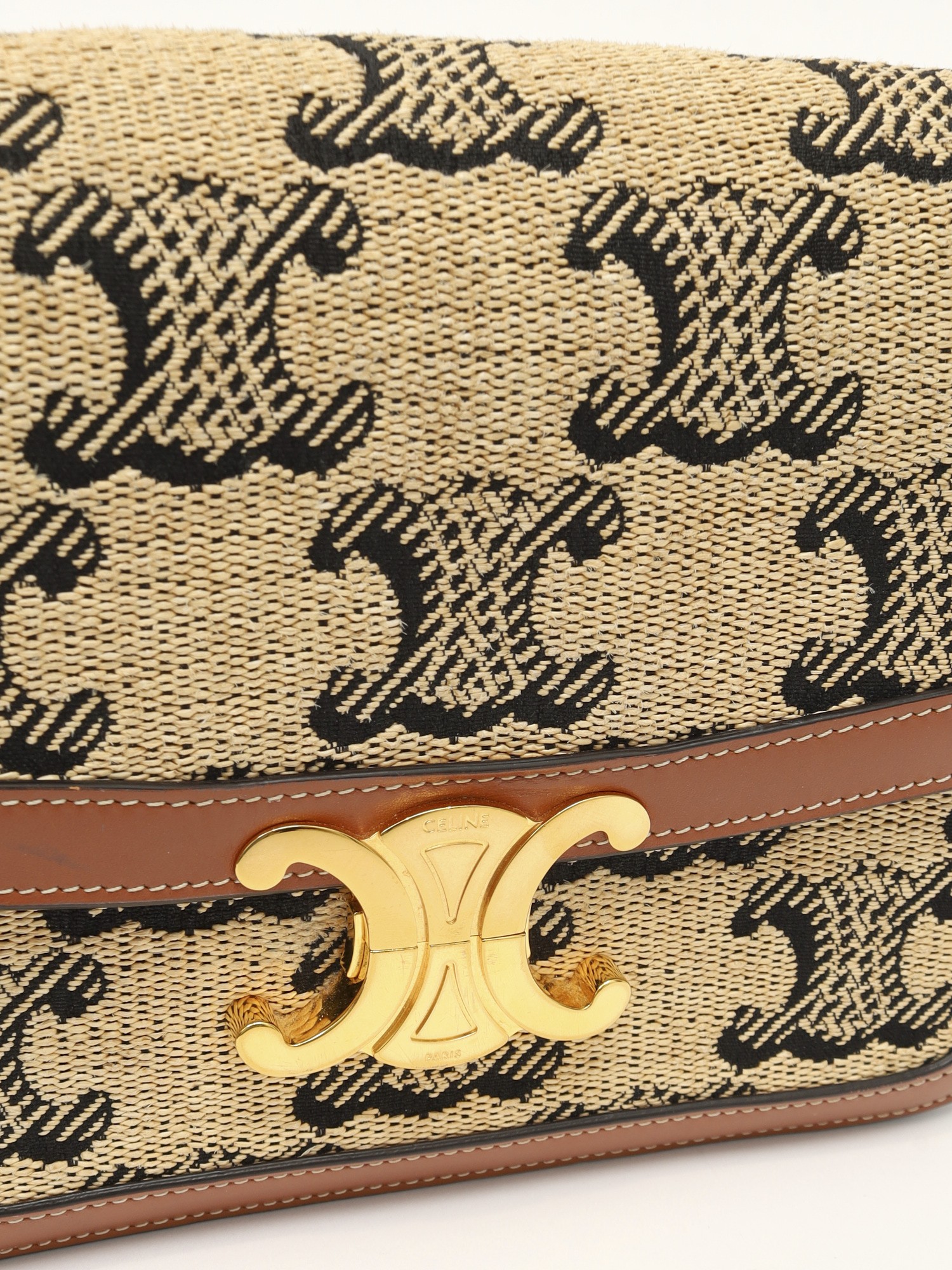 Celine Triomphe 5
