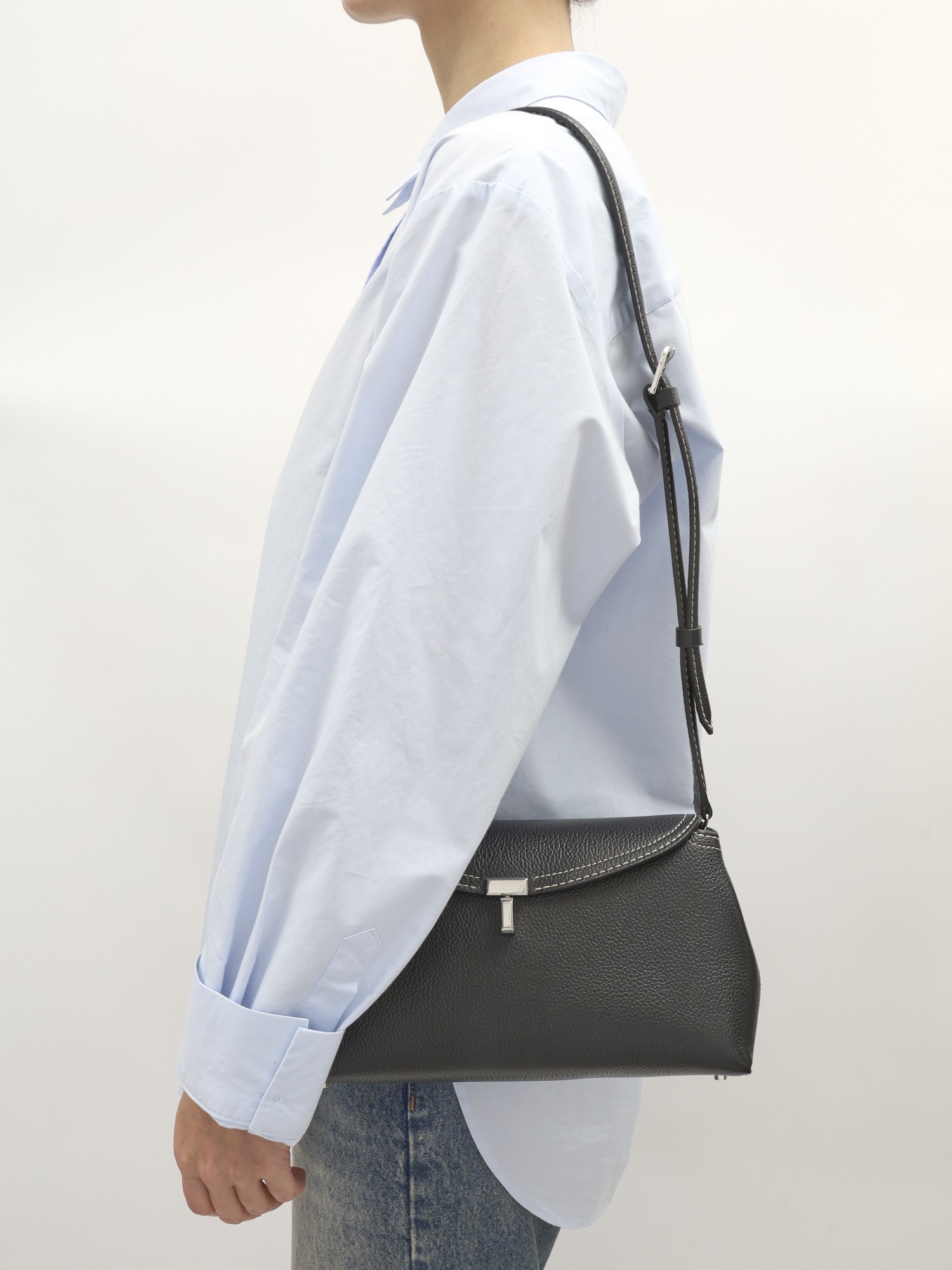 Toteme T-lock 1