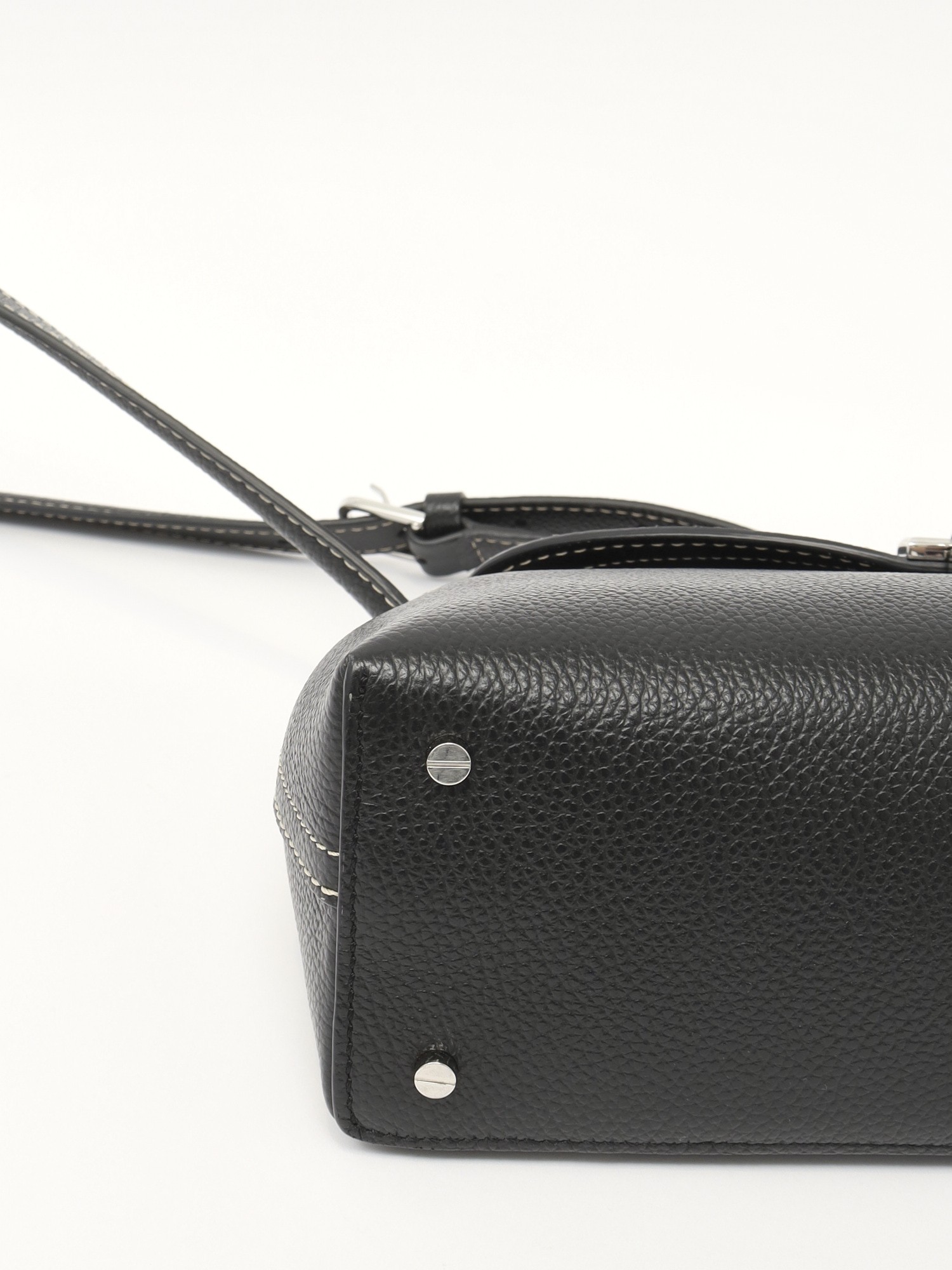 Toteme T-lock 6