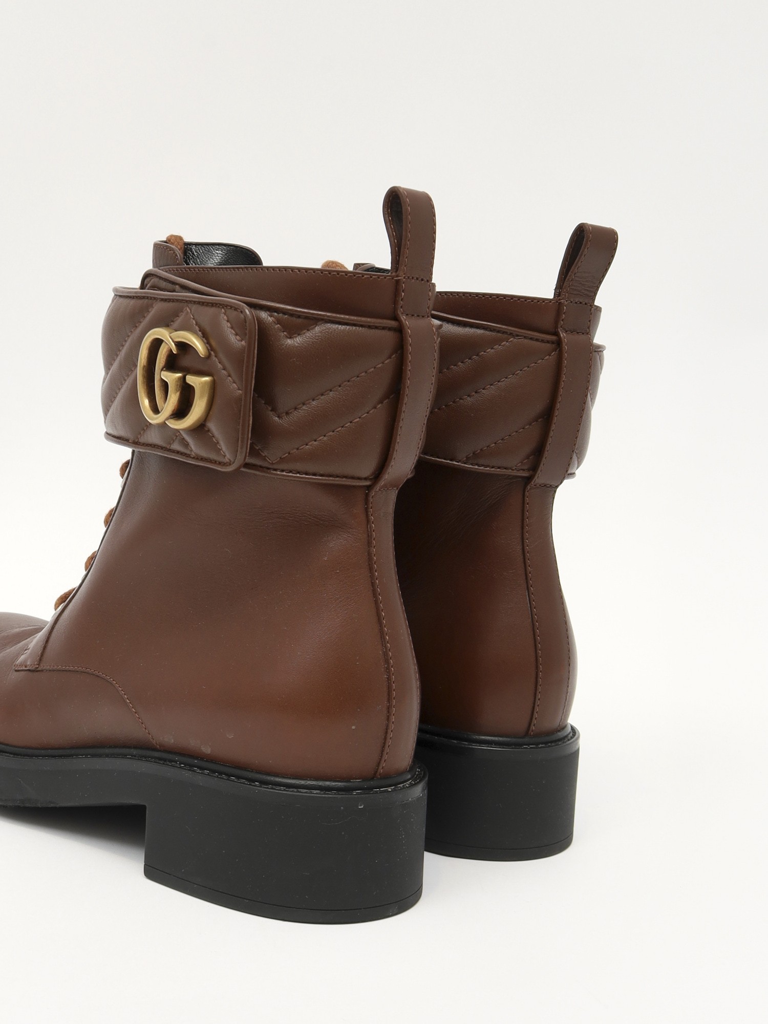 Gucci Shoes 39 8