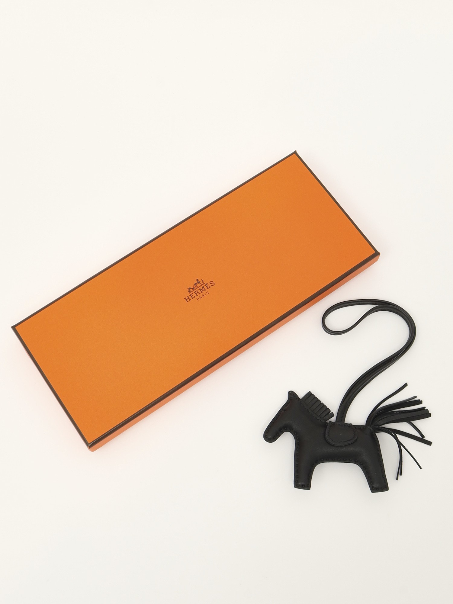 Hermes Charm 3