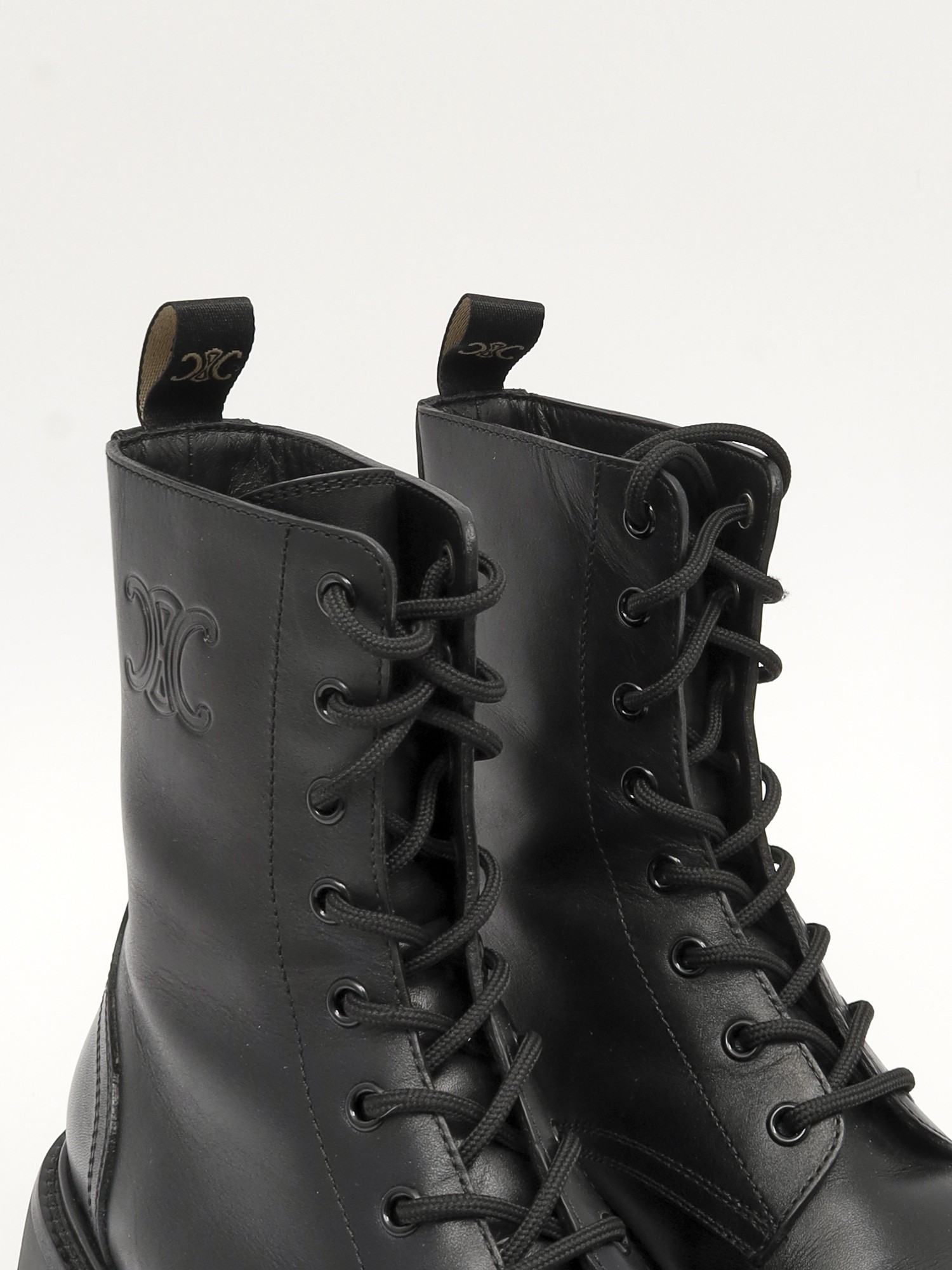 Celine None 39 7