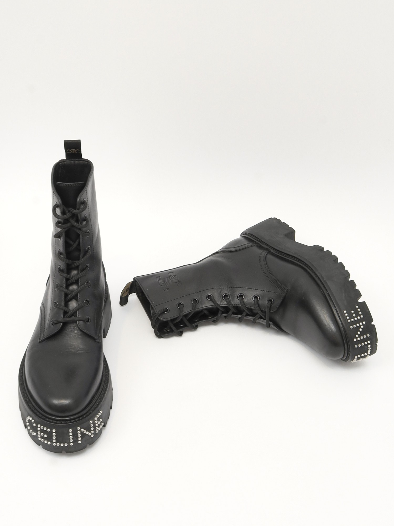 Celine None 39 5