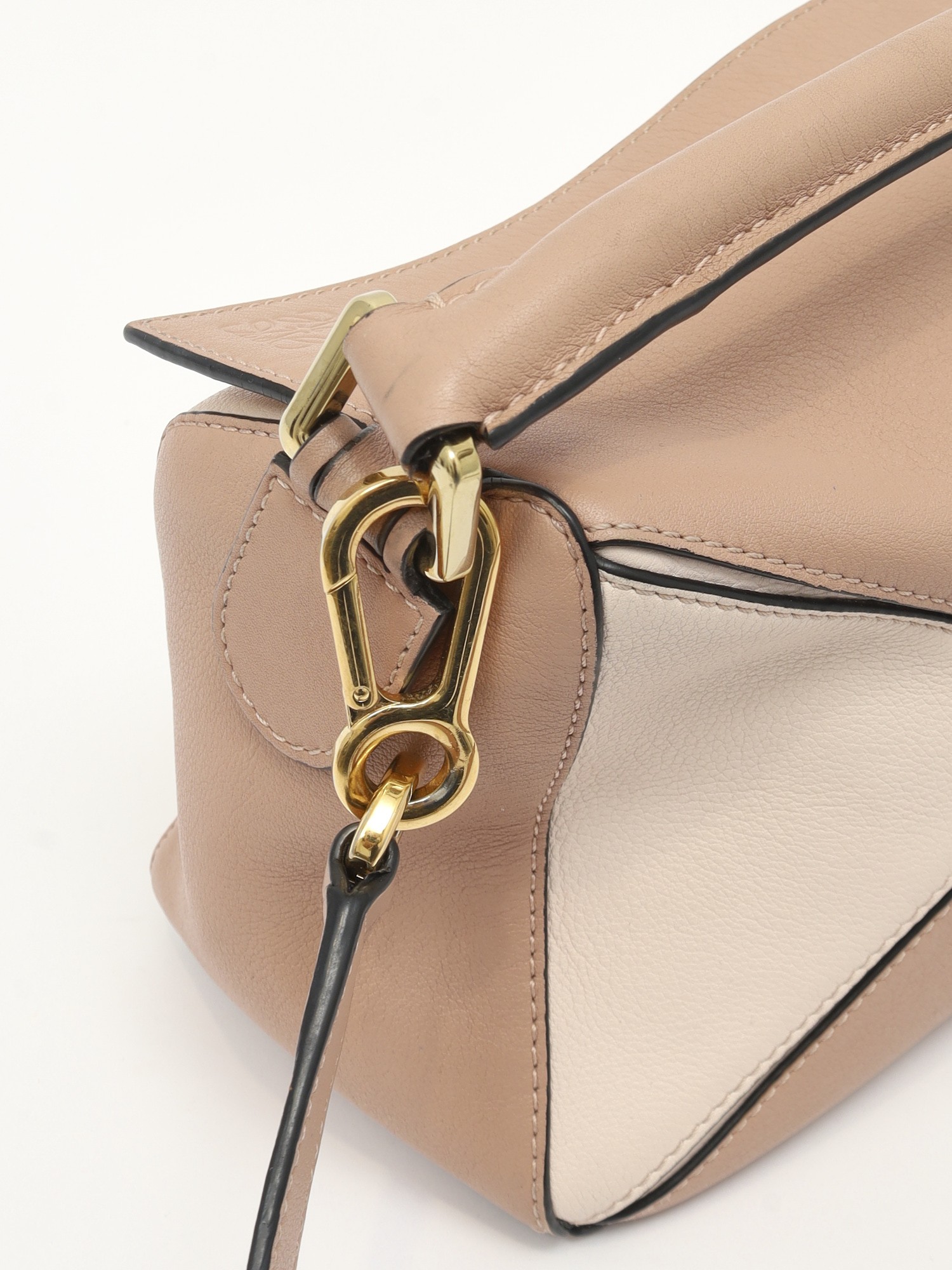 Loewe Puzzle  6