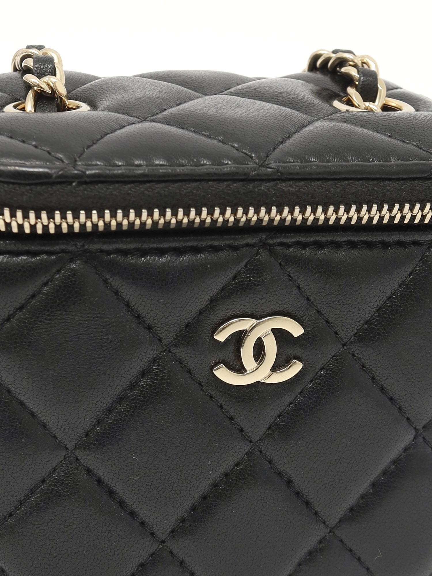 Chanel Vanity 5