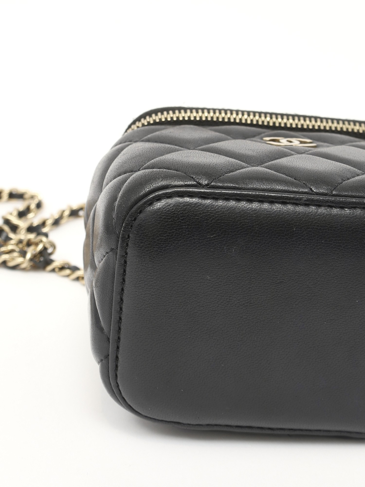 Chanel Vanity 6