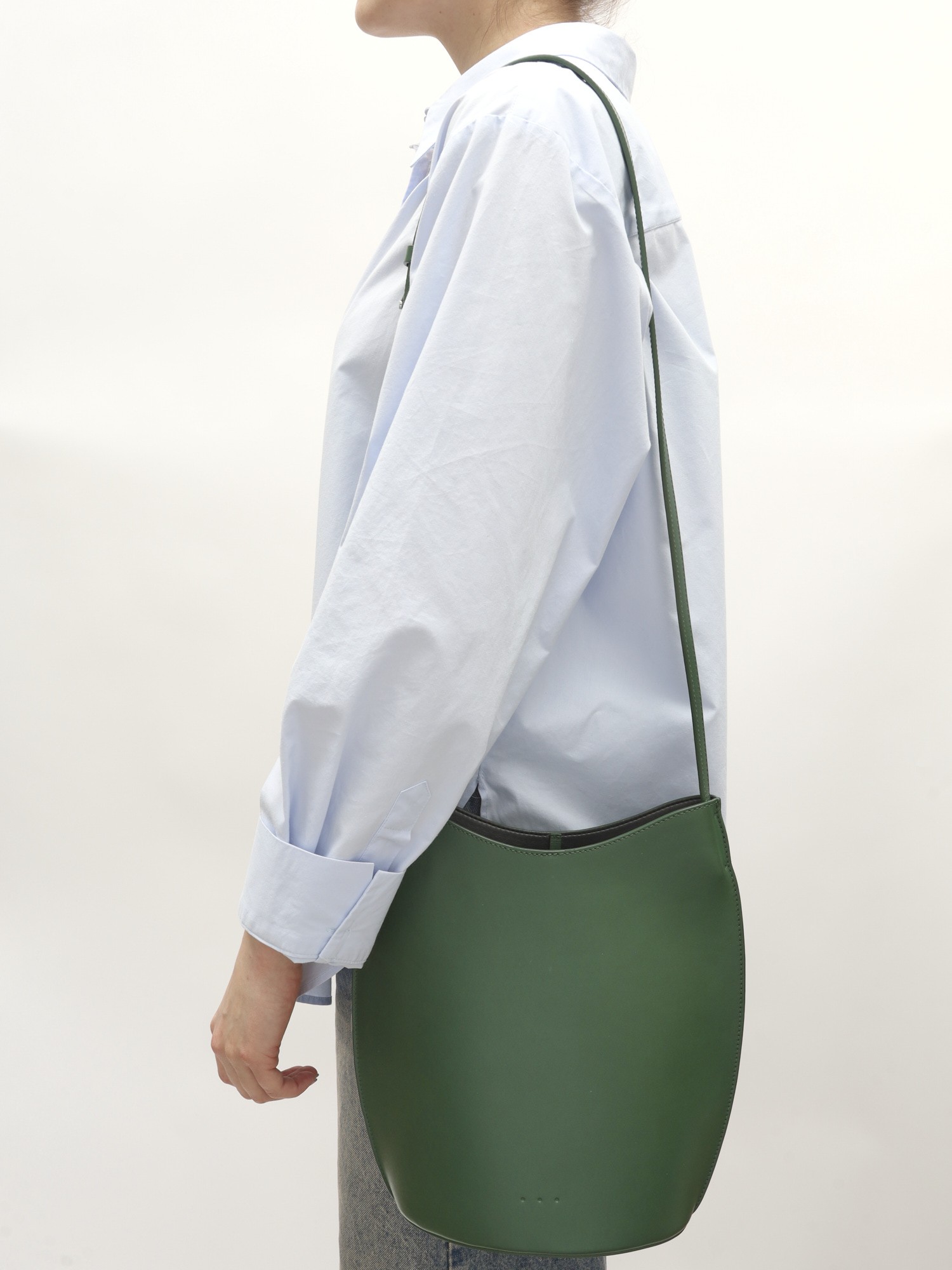 Aesther Ekme Sac 1