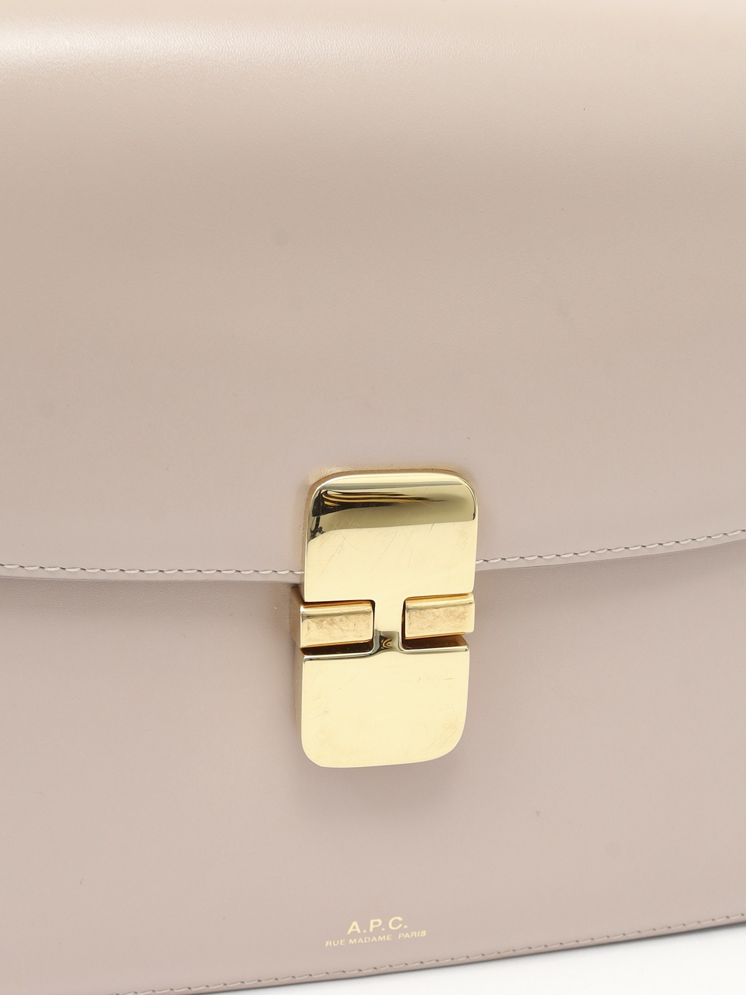 A.P.C. Grace  5