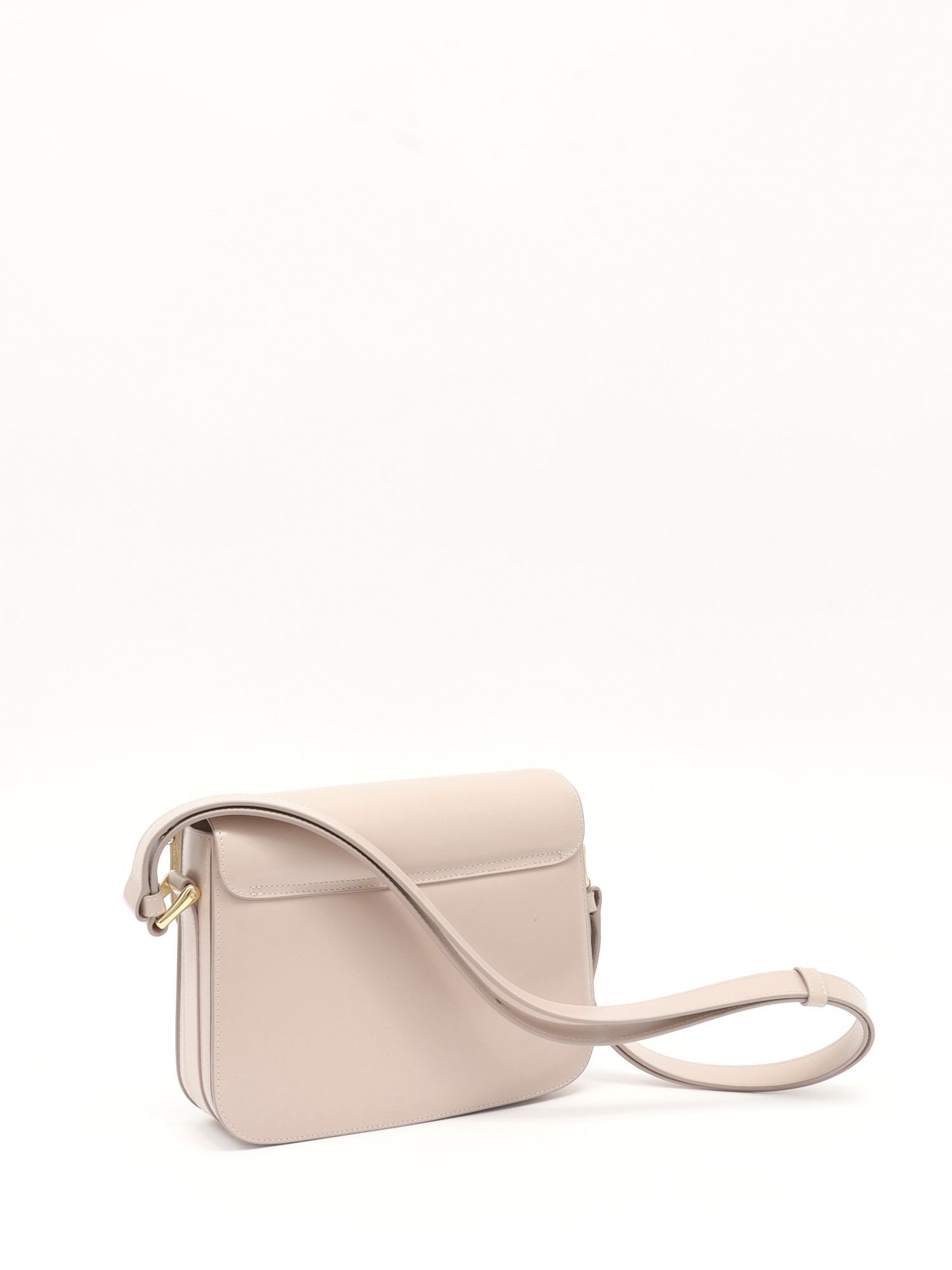 A.P.C. Grace  3