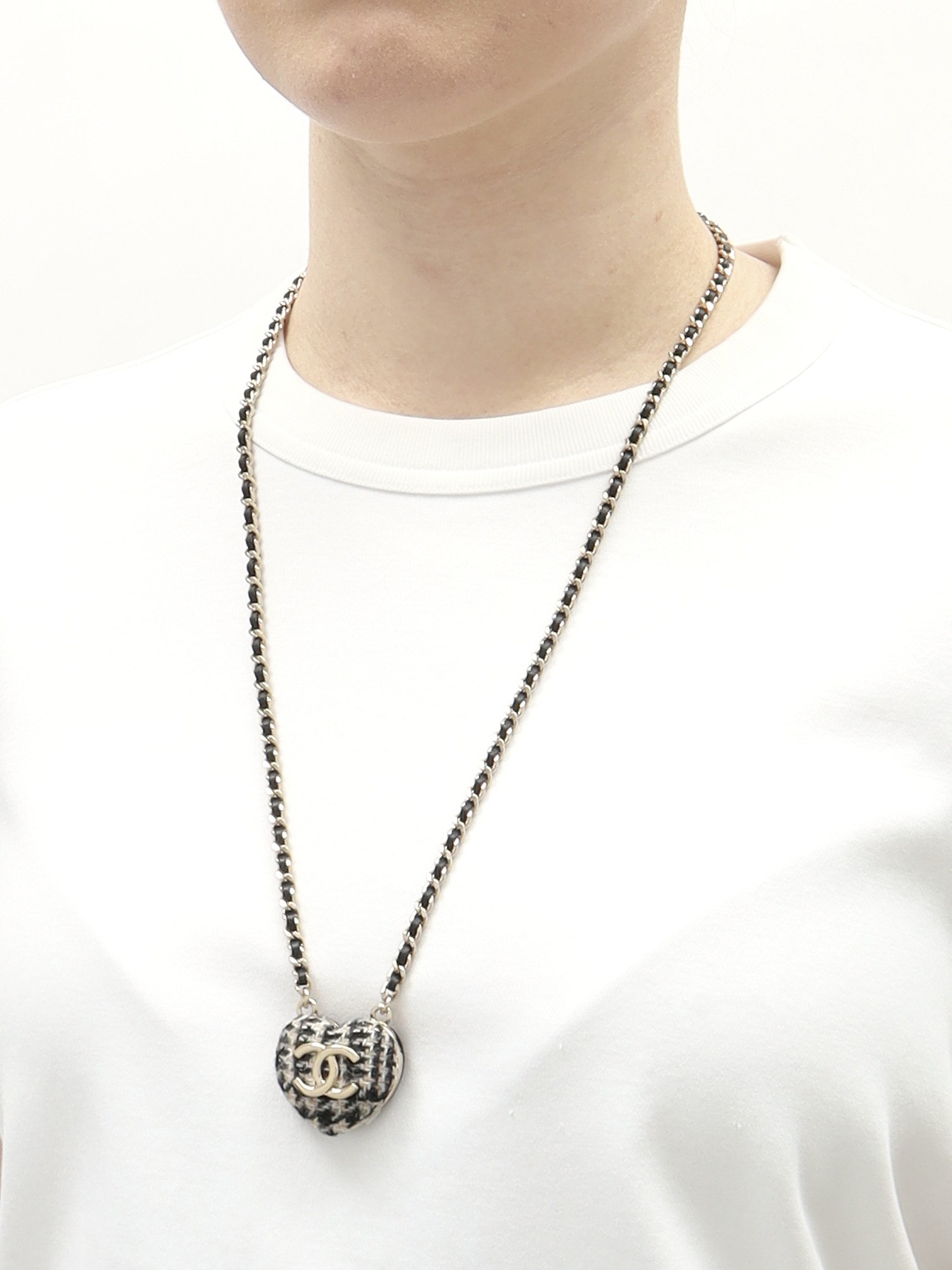 Chanel Necklace 1