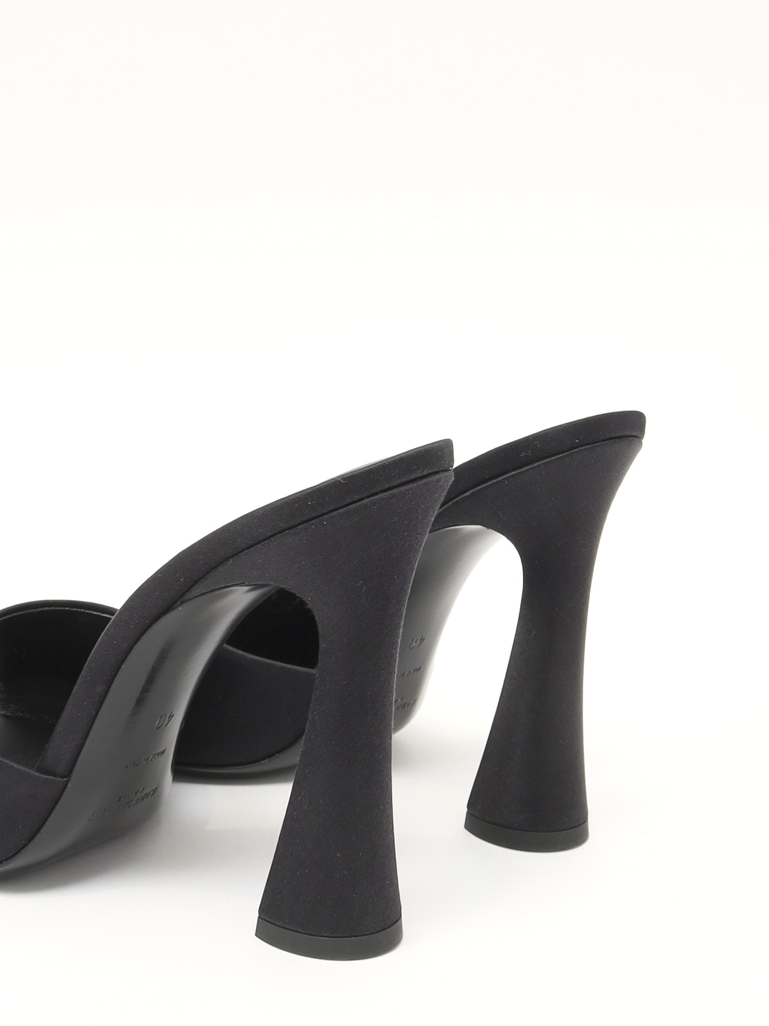 Saint Laurent Shoes 40 8