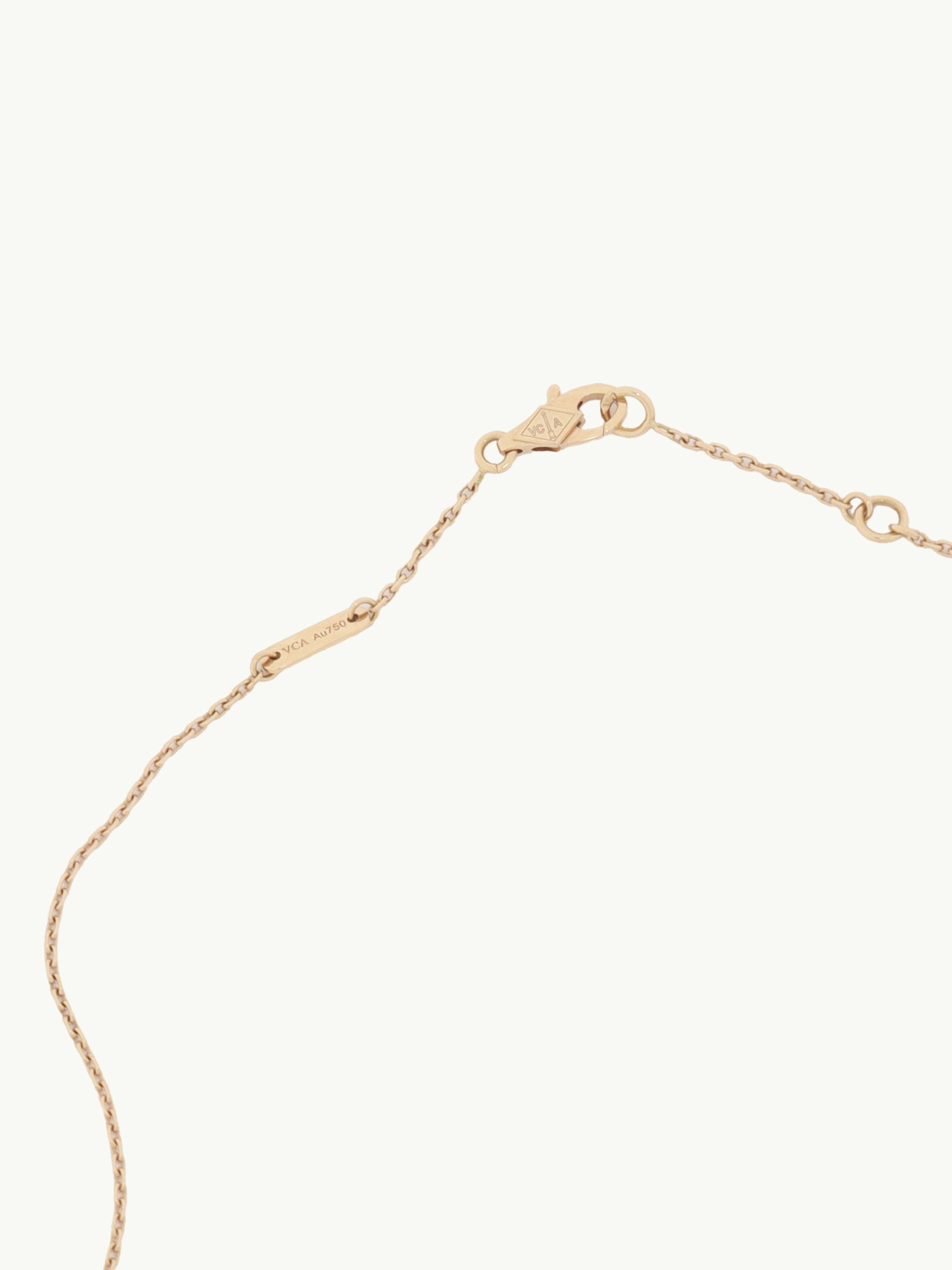 Van Cleef Alhambra 4