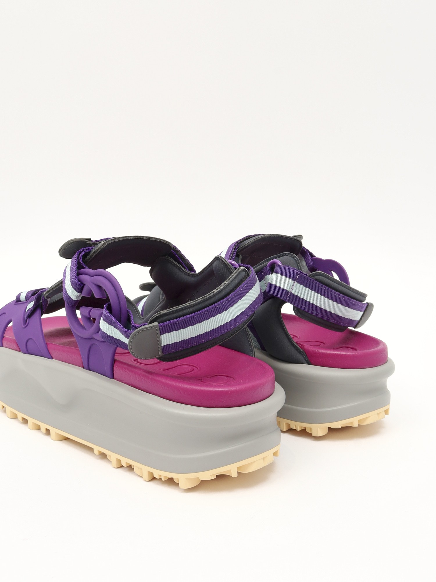 Gucci Shoes 40 8