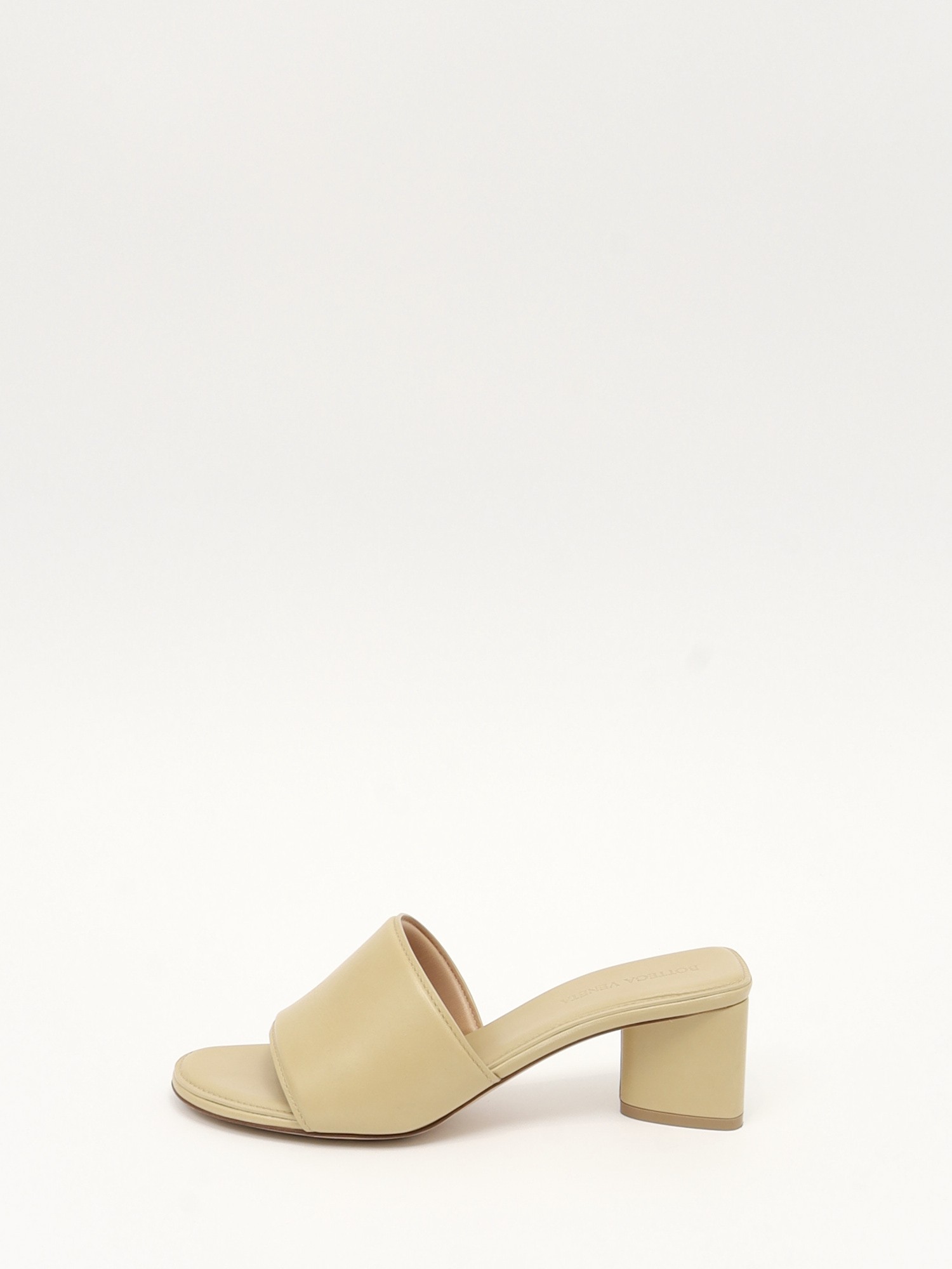 Bottega Veneta Shoes 36 1
